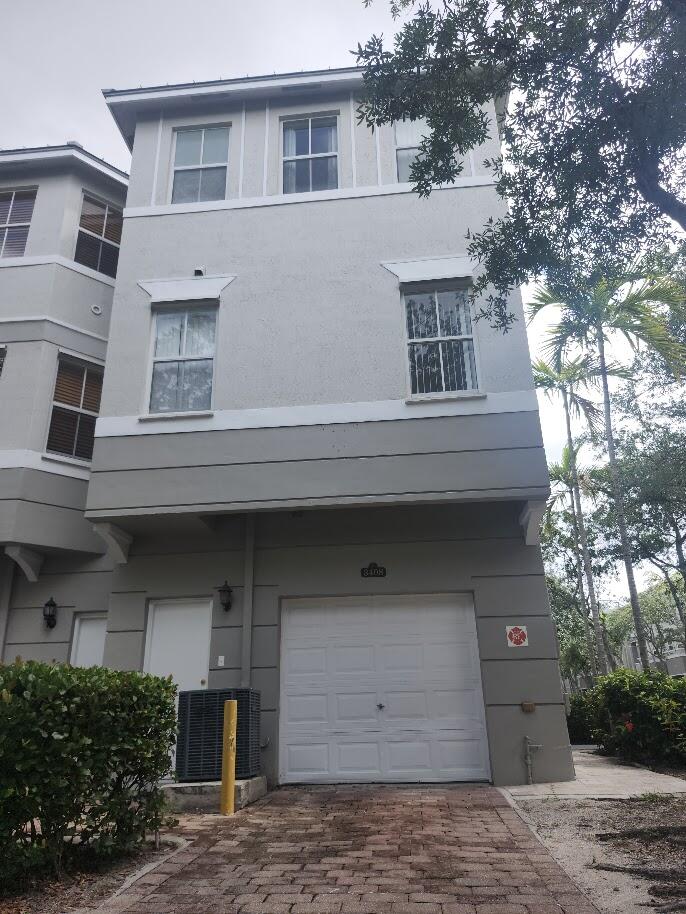 SHOMA TOWNHOMES AT ROYAL PALM BEACH CONDO - Residential Lease