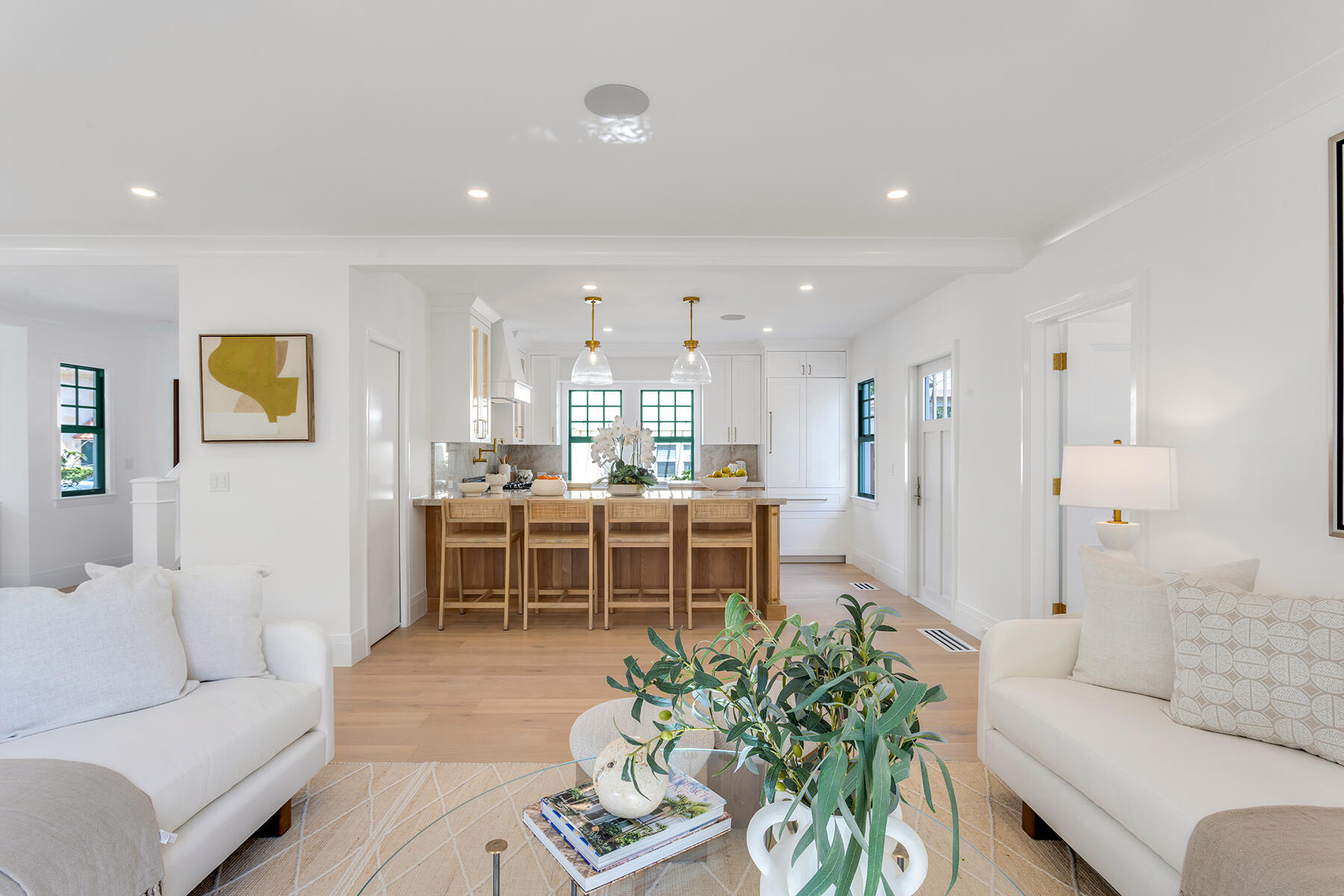 JEANETTE COURT - Residential