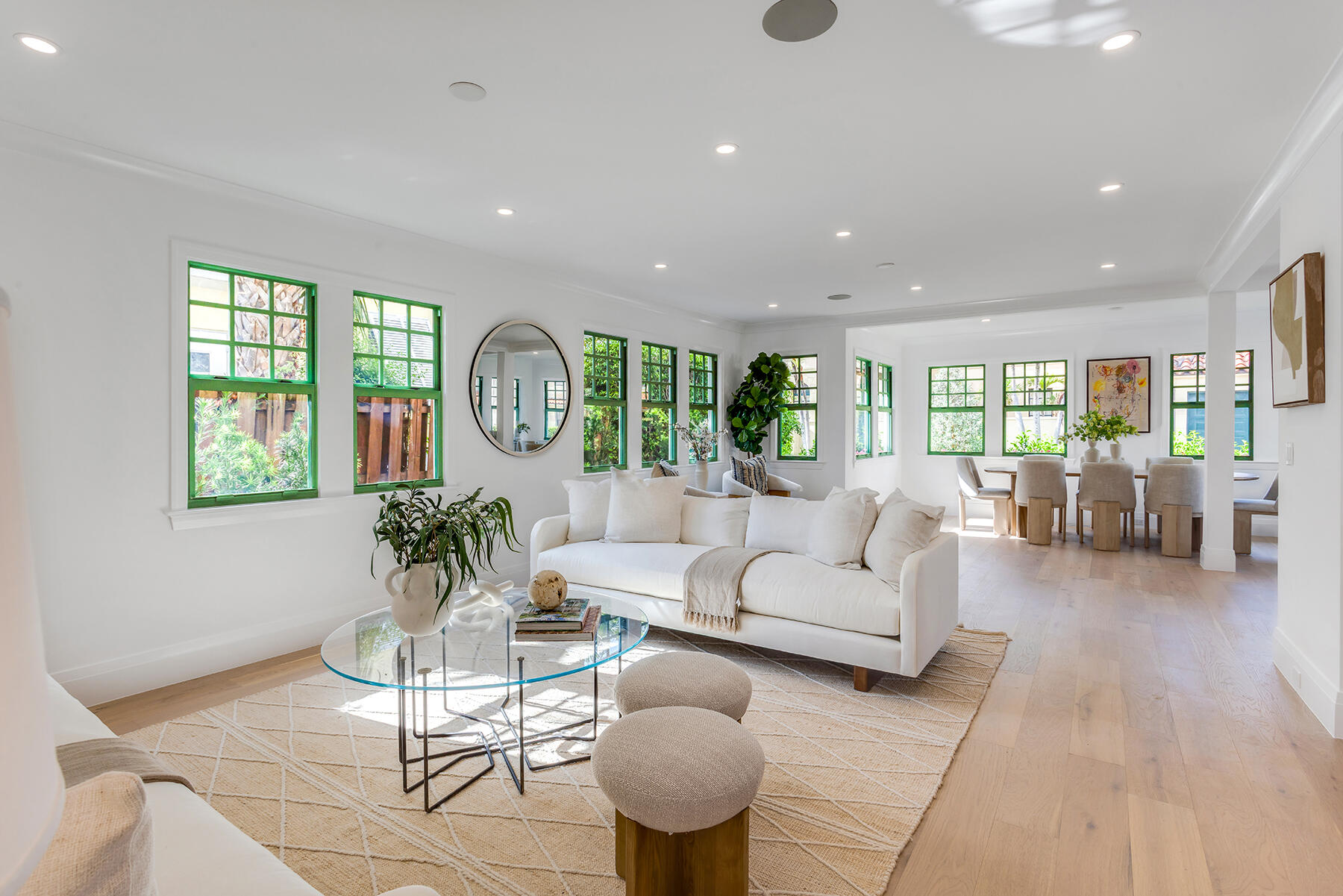 JEANETTE COURT - Residential
