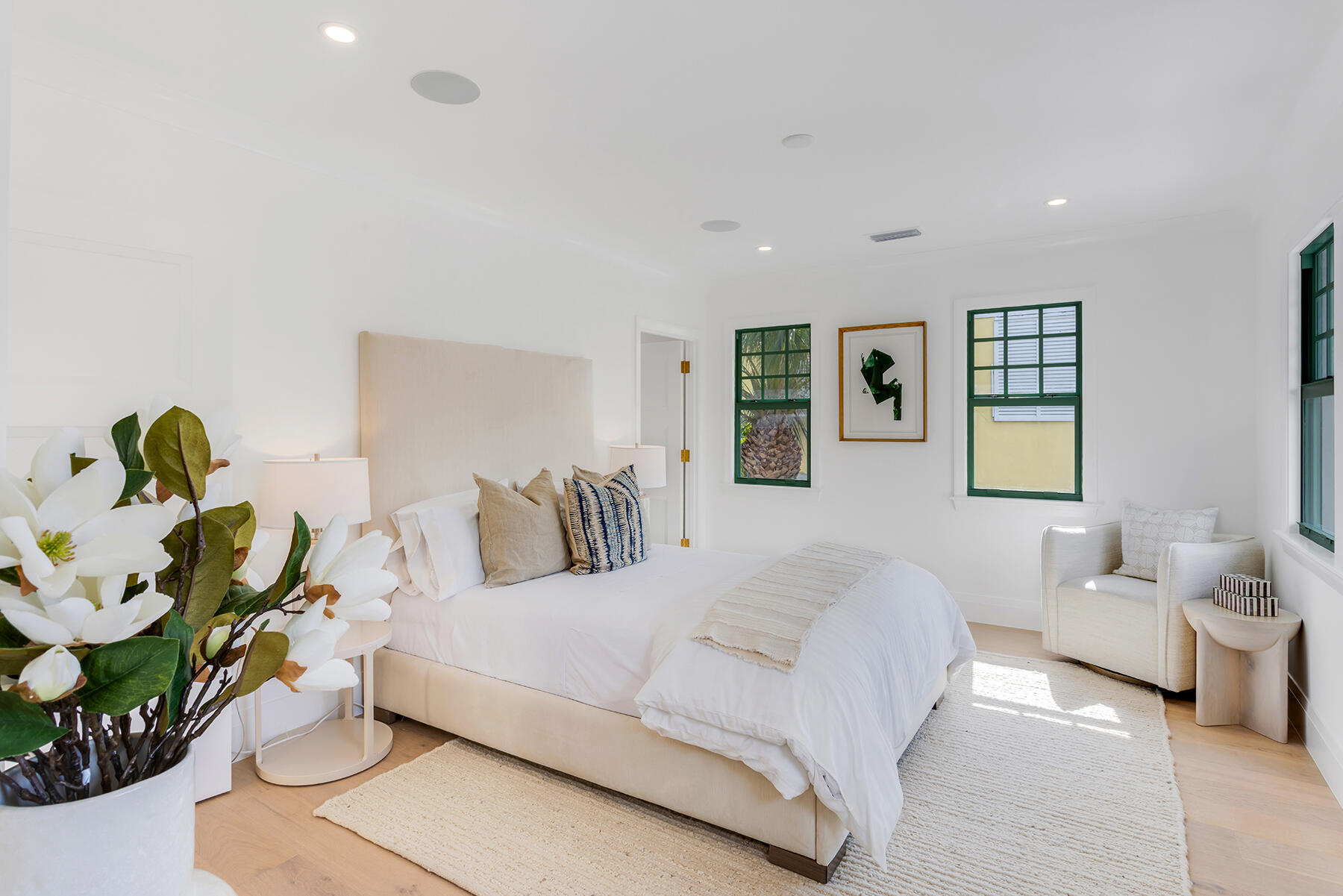 JEANETTE COURT - Residential