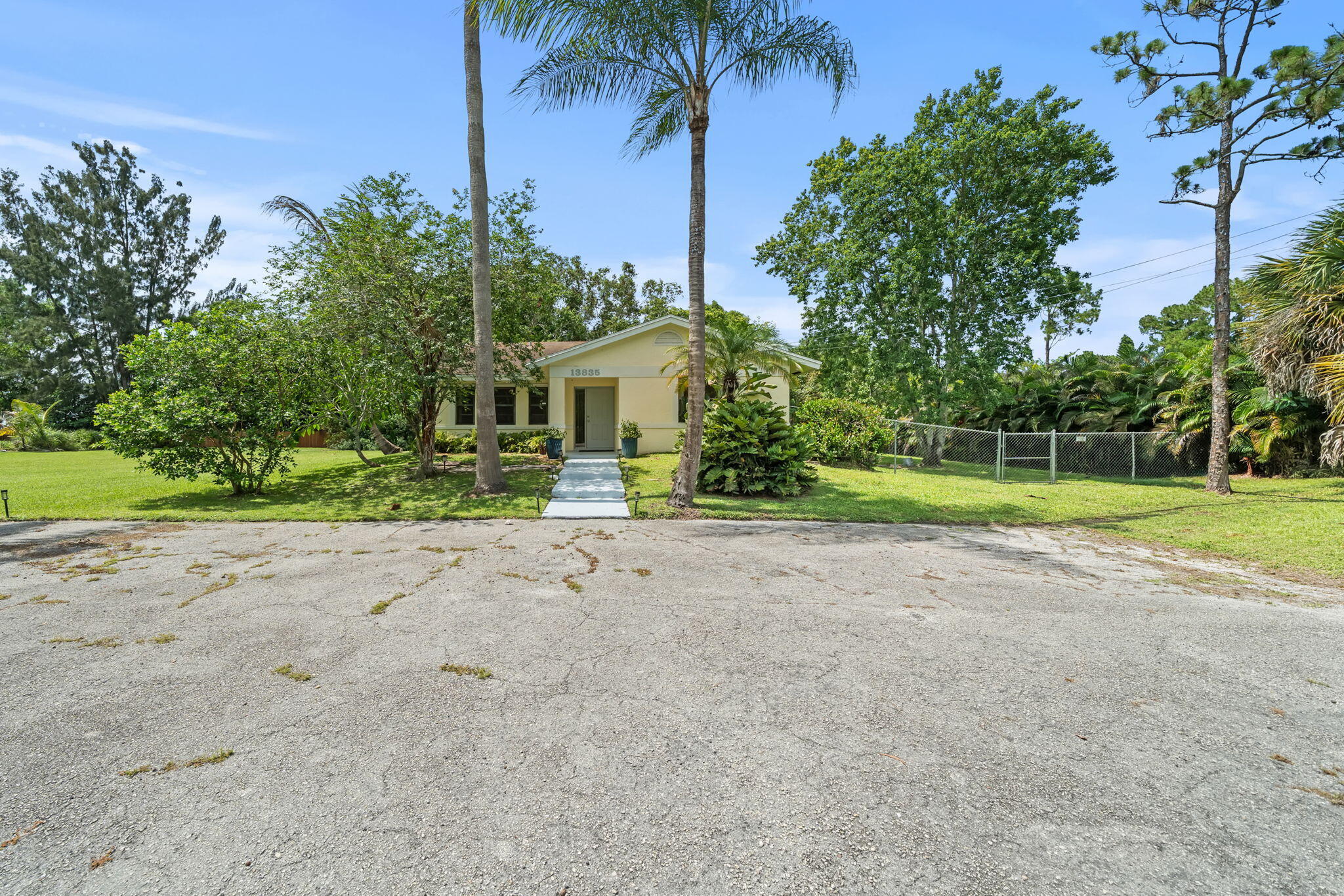 Loxahatchee / The Acreage - Residential