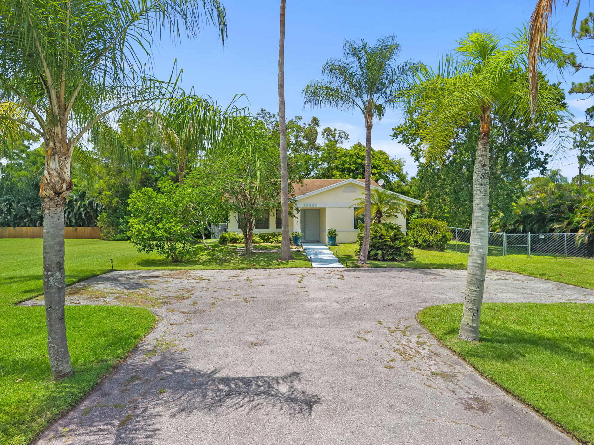 Loxahatchee / The Acreage - Residential