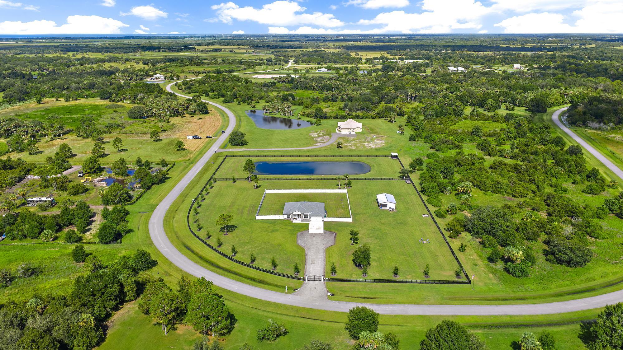 BRIDLEWOOD RANCHES - Residential