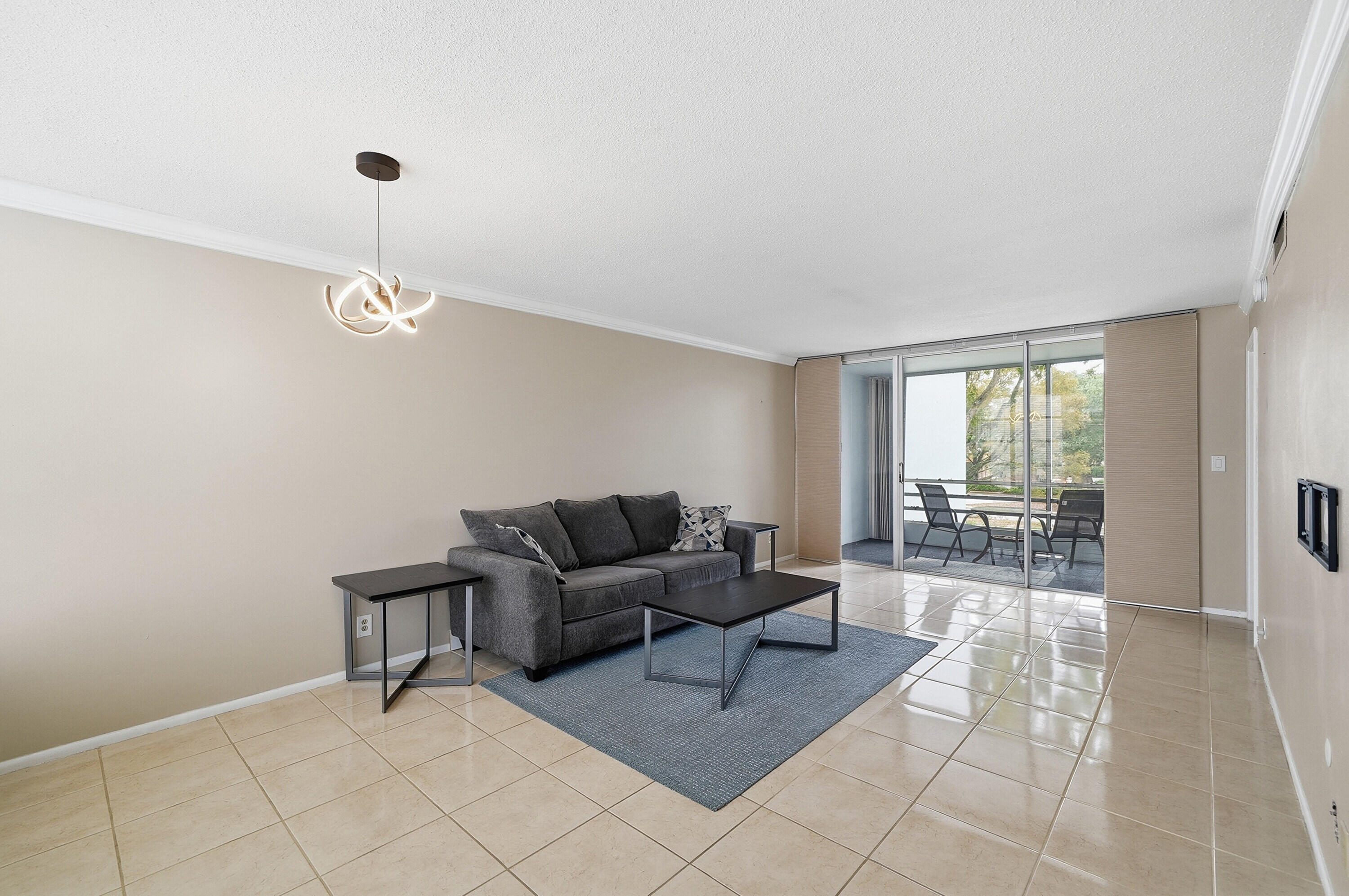 PLANTATION ROYAL SECTION ONE - Residential