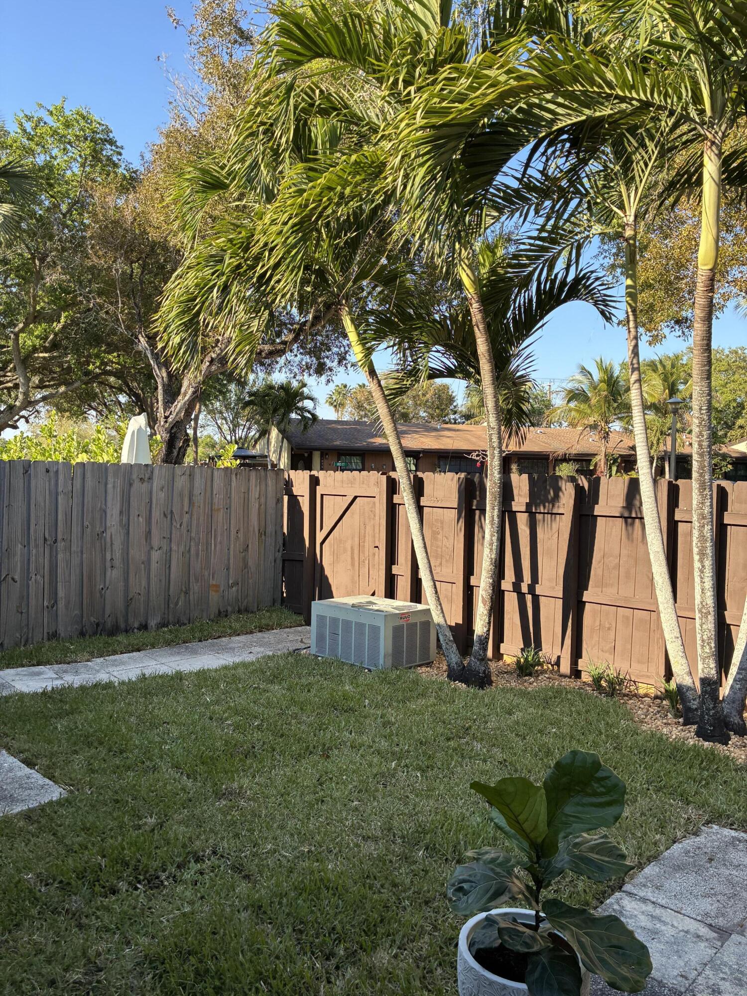 EVERGLADES SUGAR & LAND CO - Residential