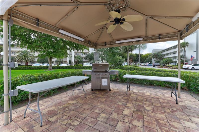 LUCAYA VILLAGE 2-B CONDO - Residential