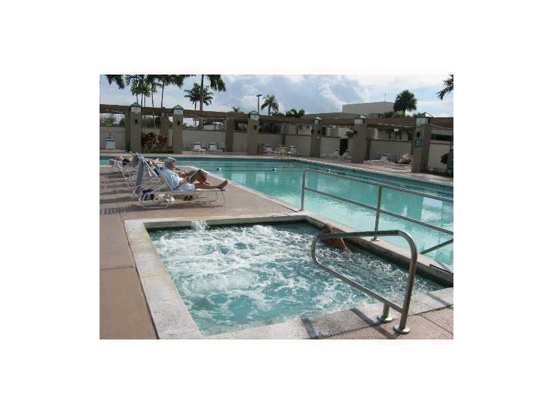 LUCAYA VILLAGE 2-B CONDO - Residential
