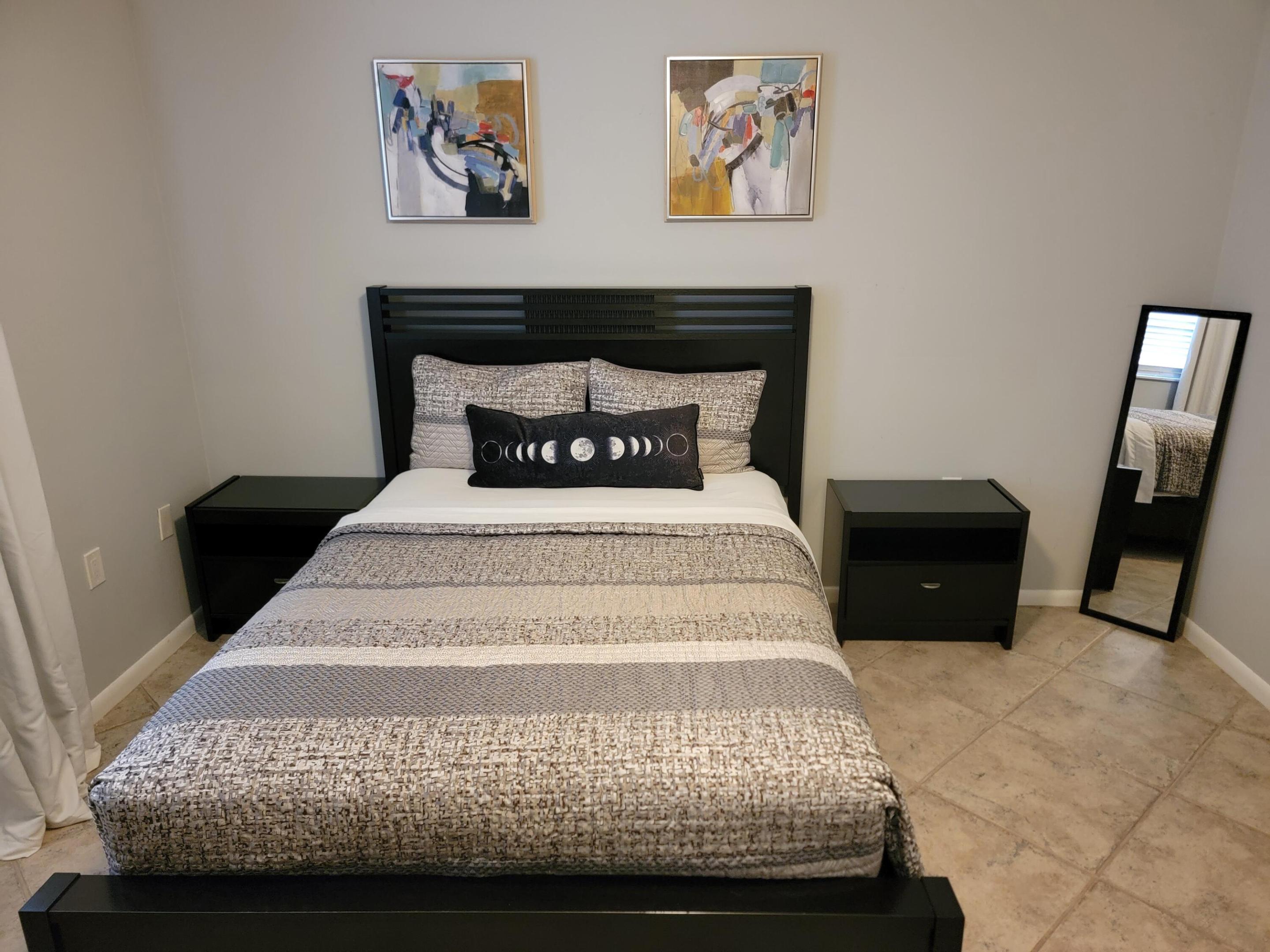 WHITEHALL CONDO OF THE LANDS OF THE PRESIDENT - Residential Lease