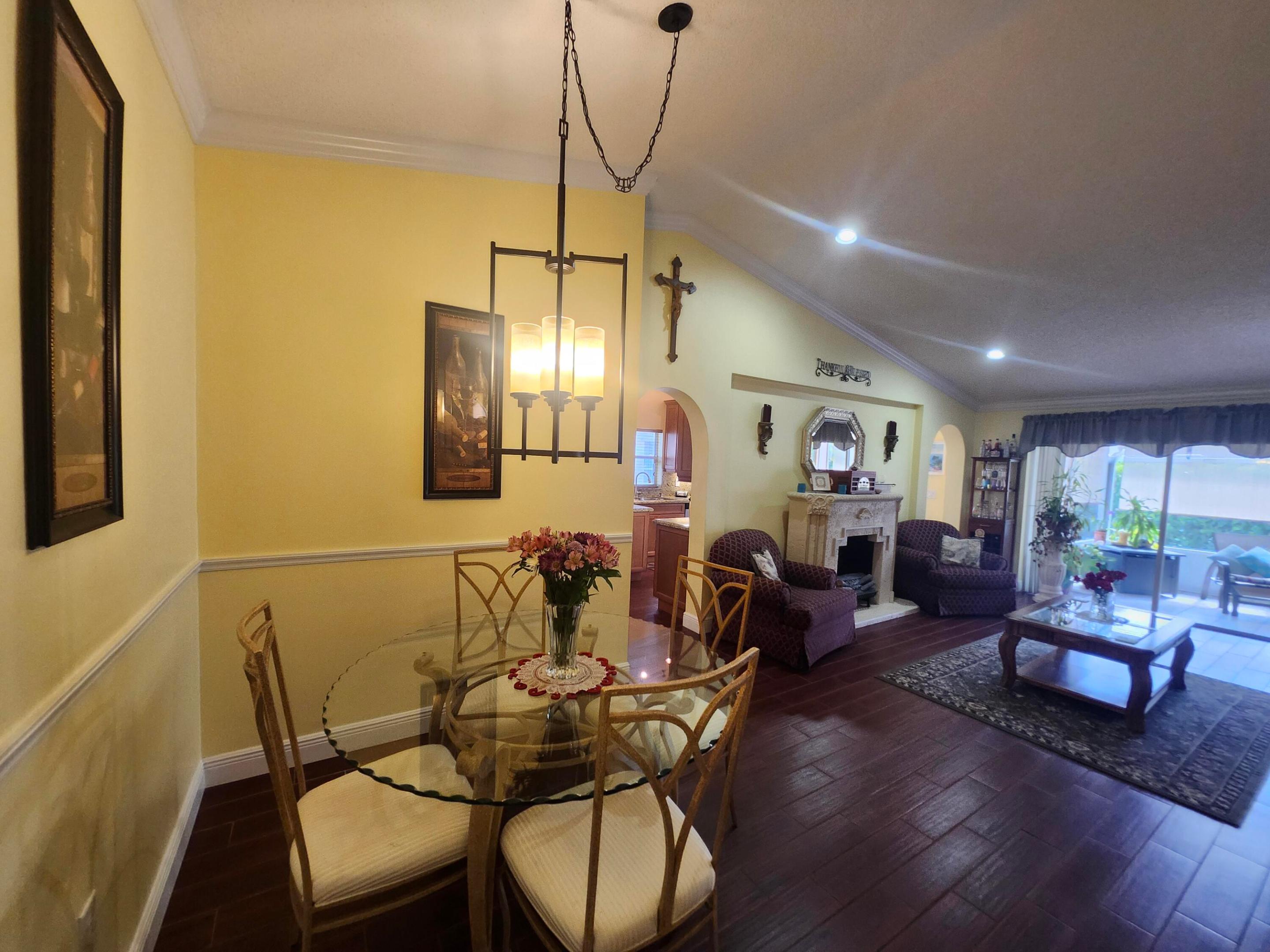 CHAPEL OAKS - Residential