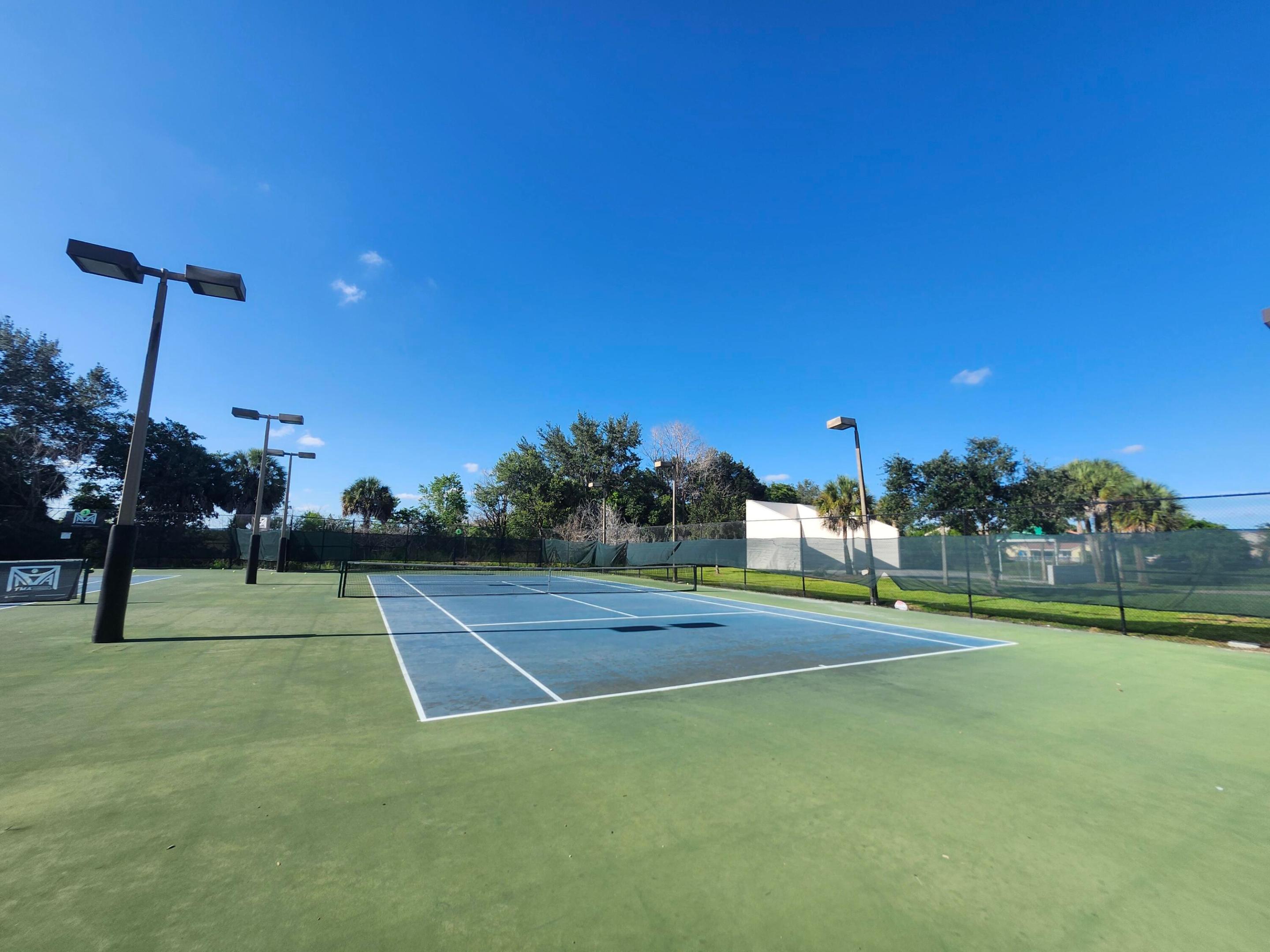 CHAPEL OAKS - Residential