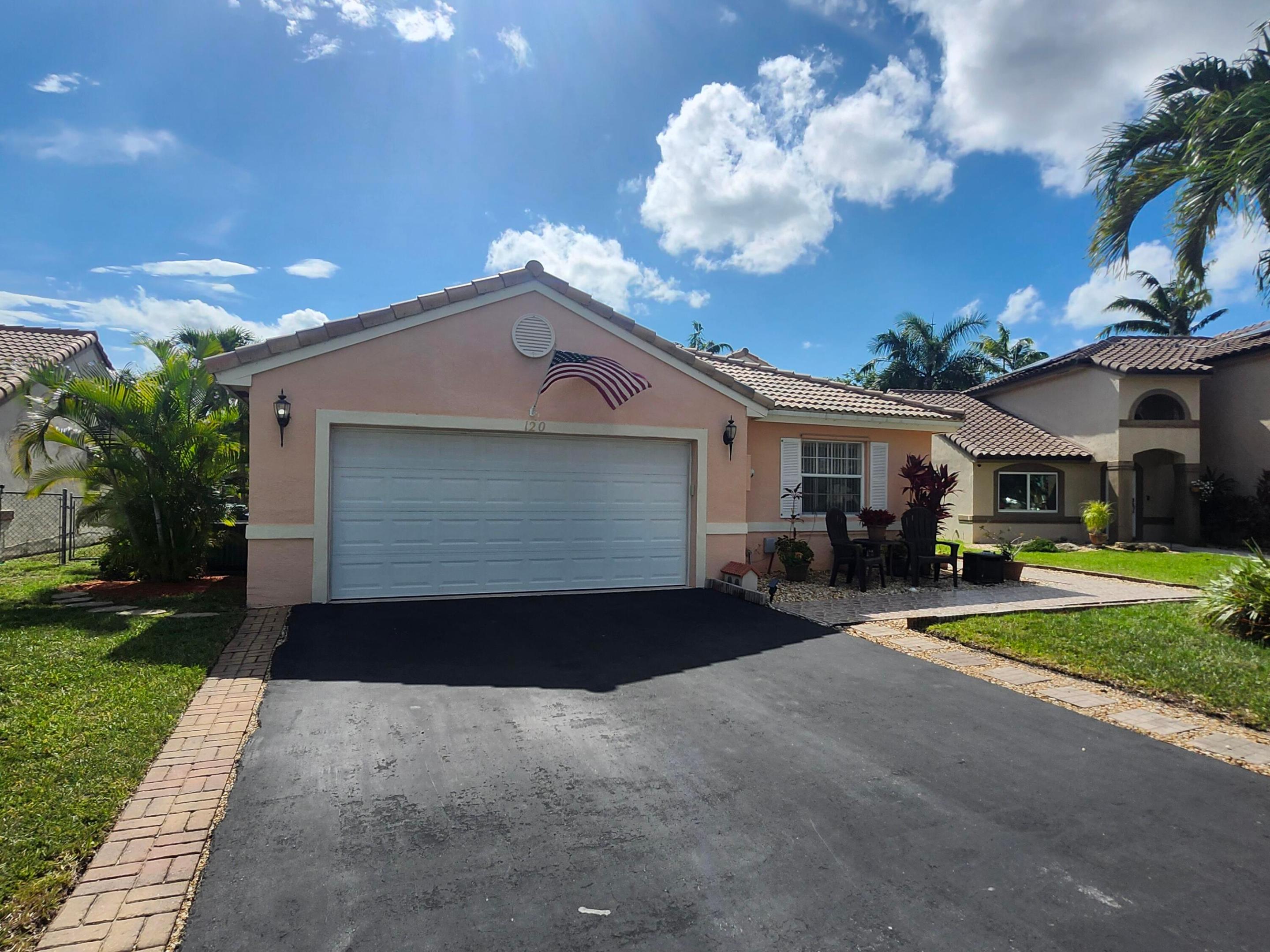 CHAPEL OAKS - Residential