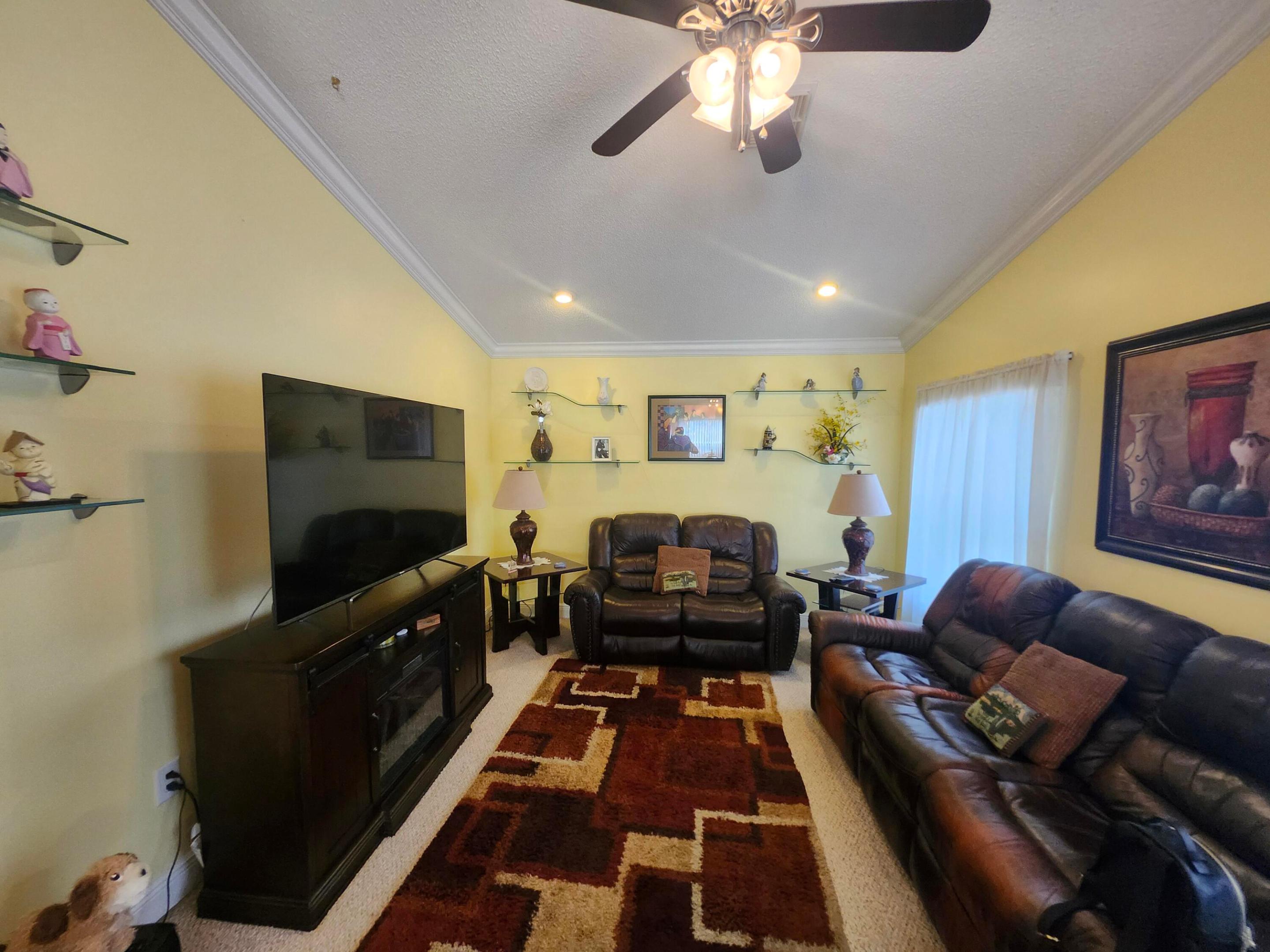 CHAPEL OAKS - Residential