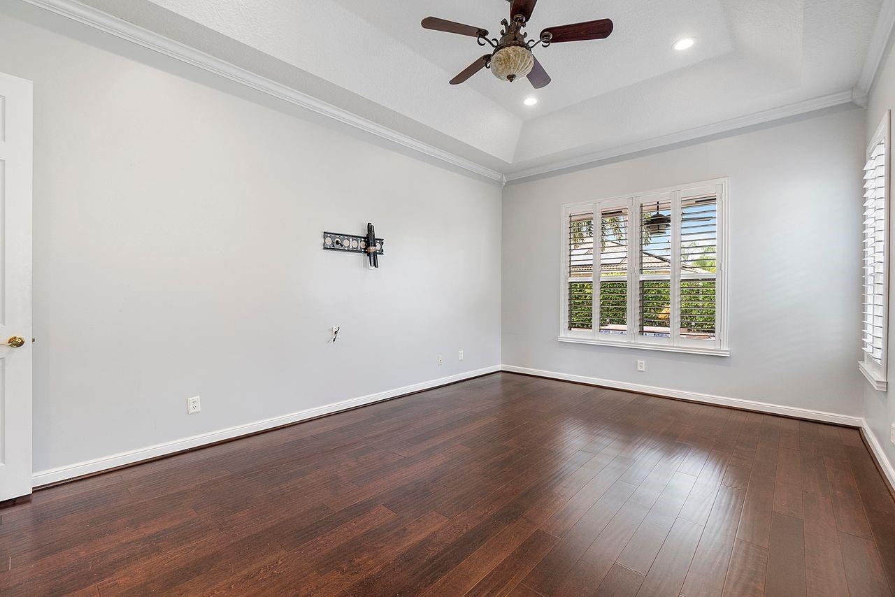 Kensington North 151-25 B - Residential