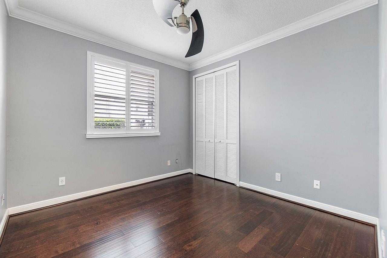 Kensington North 151-25 B - Residential