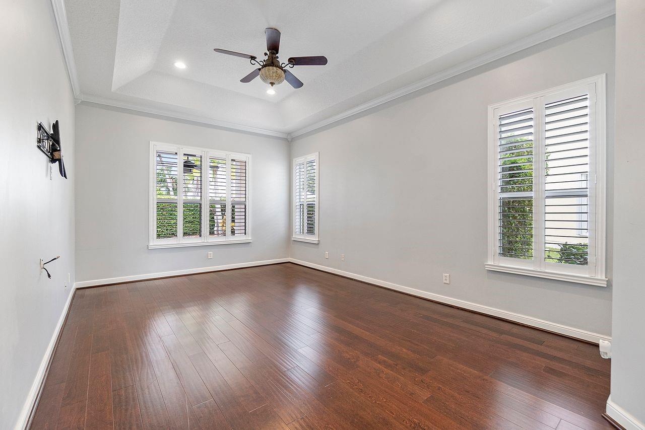 Kensington North 151-25 B - Residential