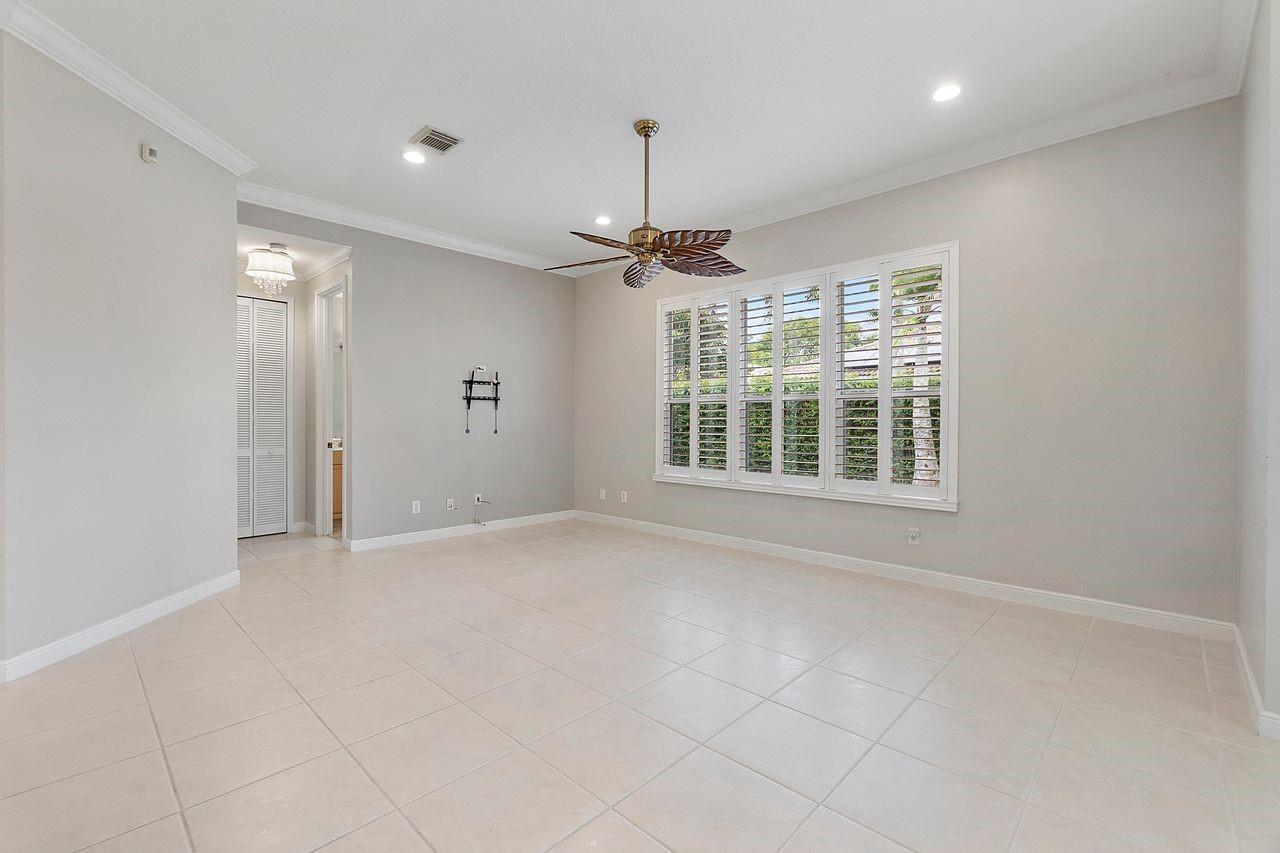 Kensington North 151-25 B - Residential