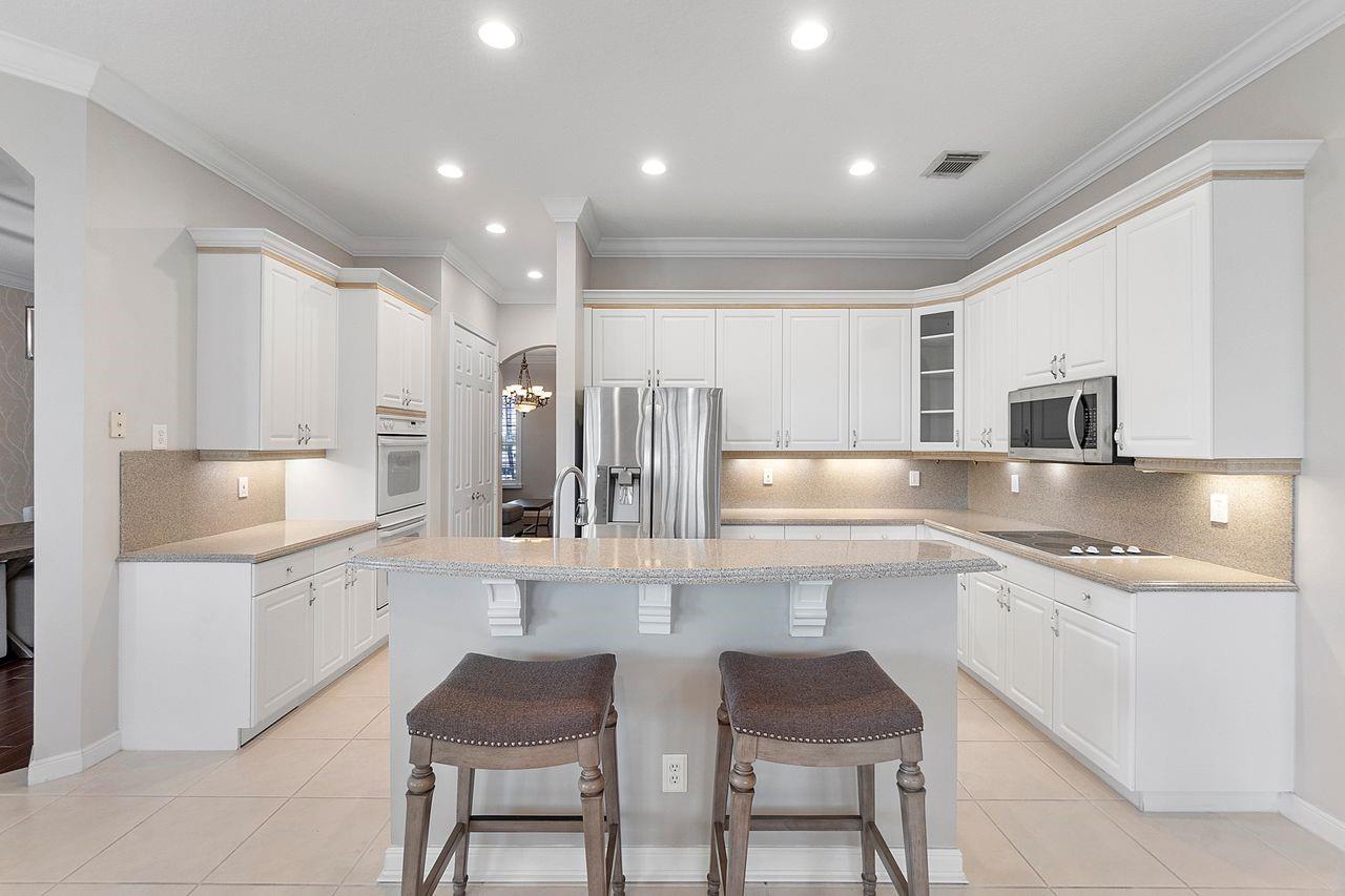 Kensington North 151-25 B - Residential