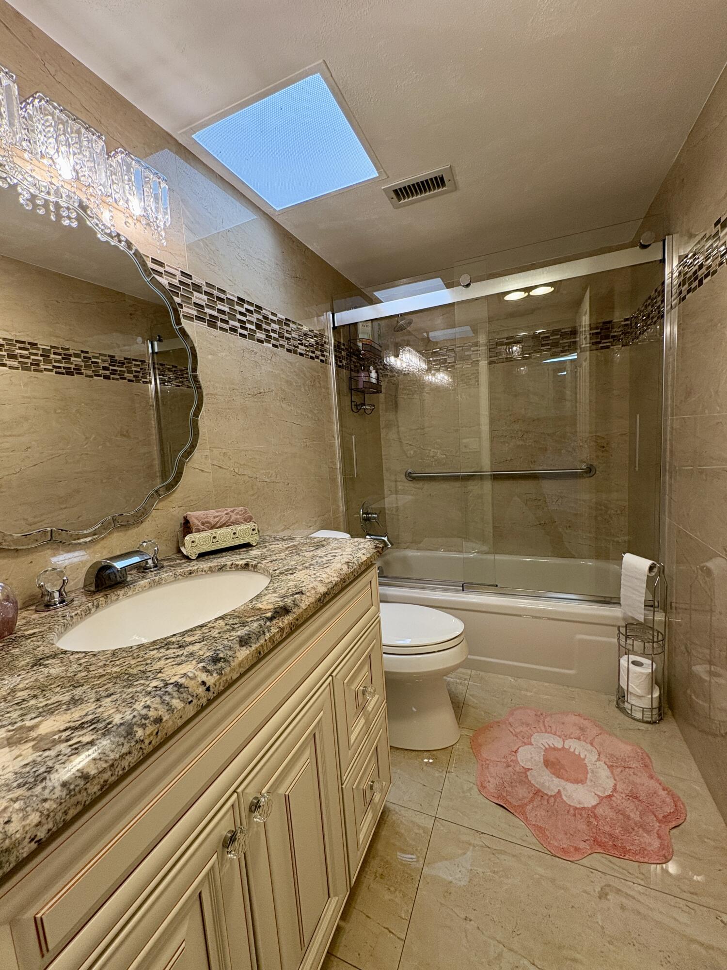 BARWOOD CONDO - Residential