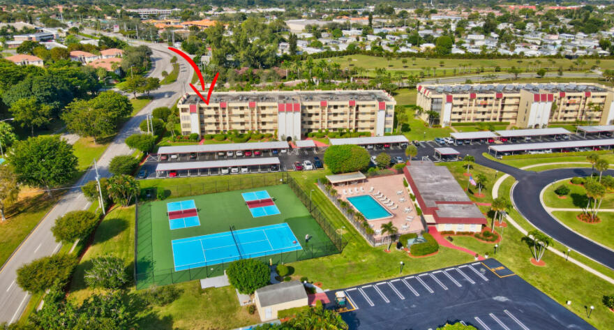 BARWOOD CONDO - Residential