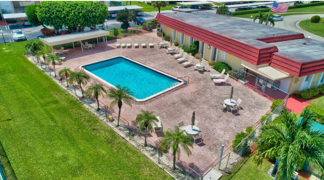 BARWOOD CONDO - Residential