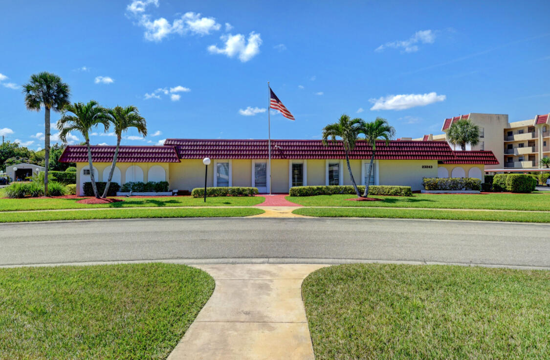 BARWOOD CONDO - Residential