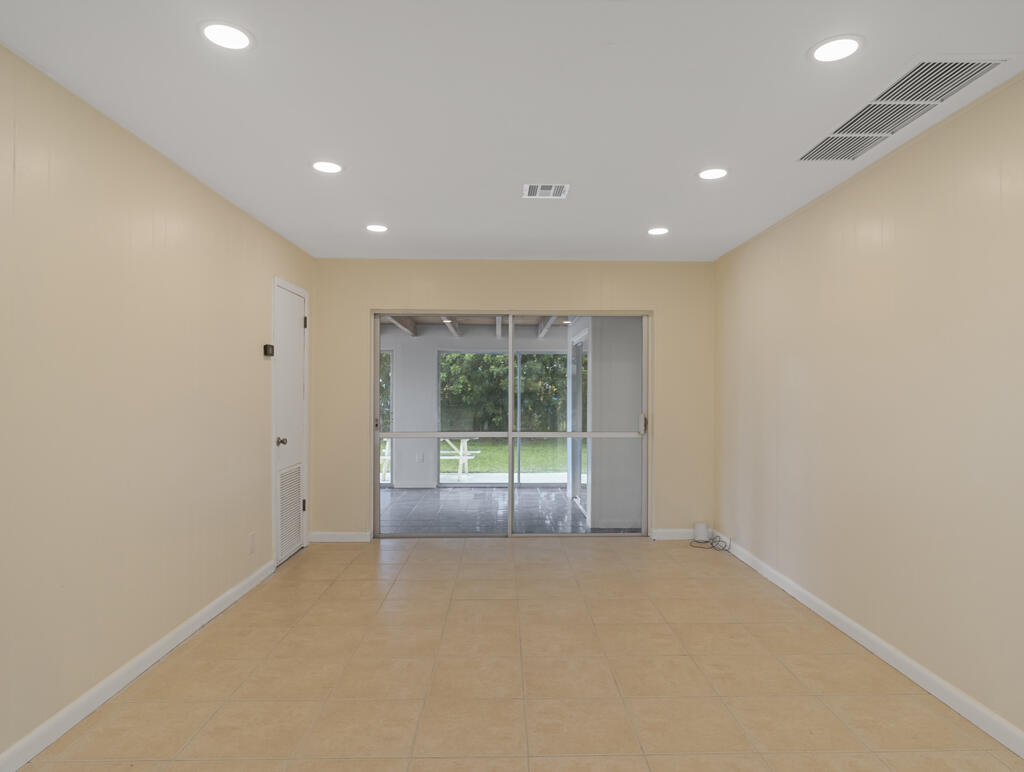 PARK MANOR 3 - Residential