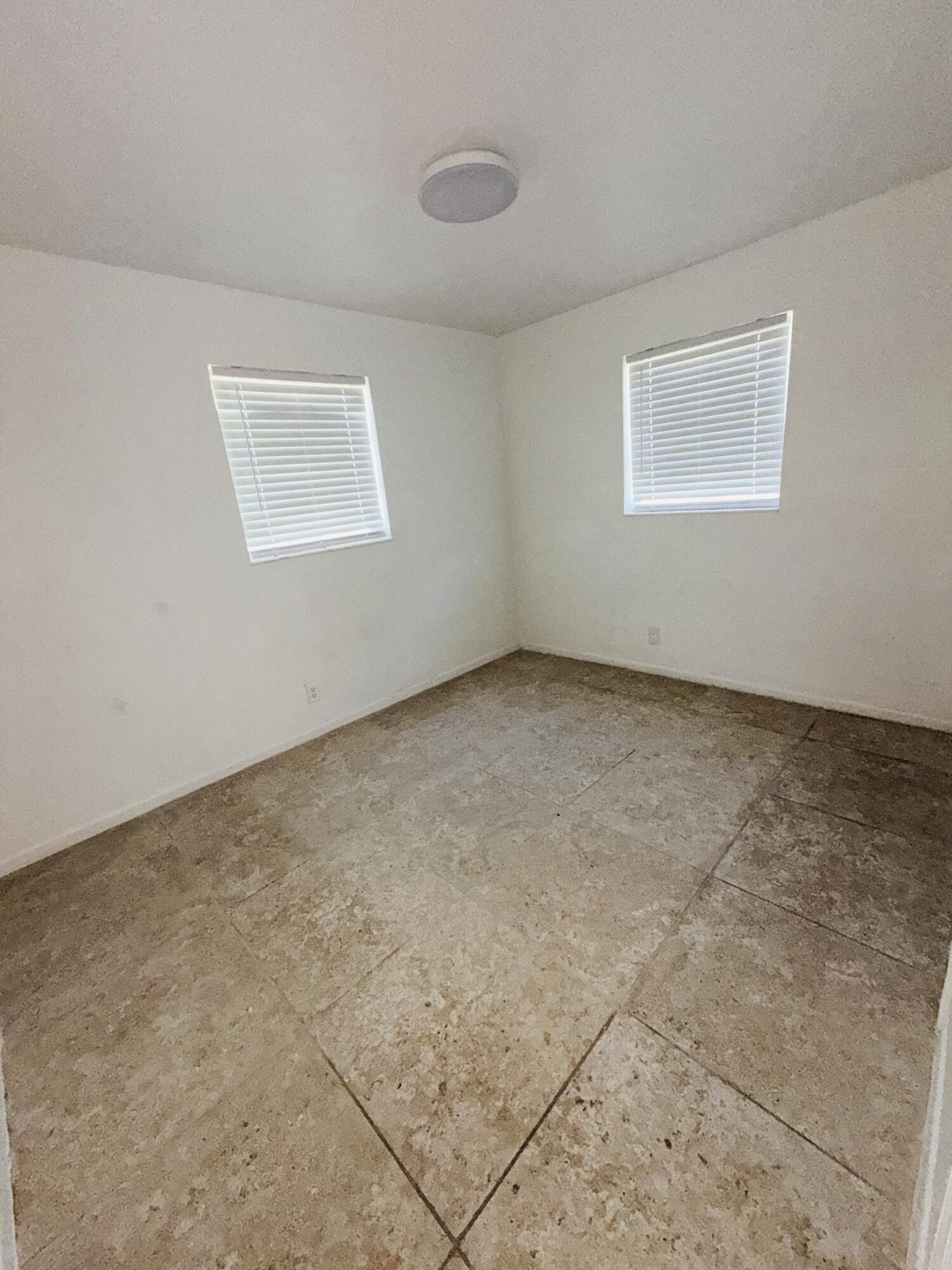 NORTH MARGATE - Residential Lease