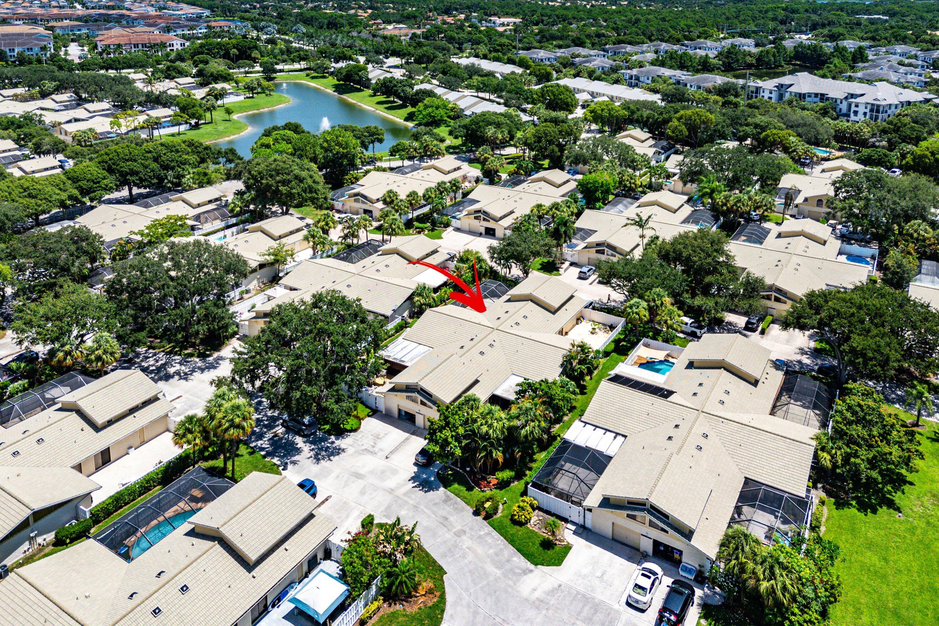 WESTWOOD LAKES 4 WESTWOOD GARDENS - Residential