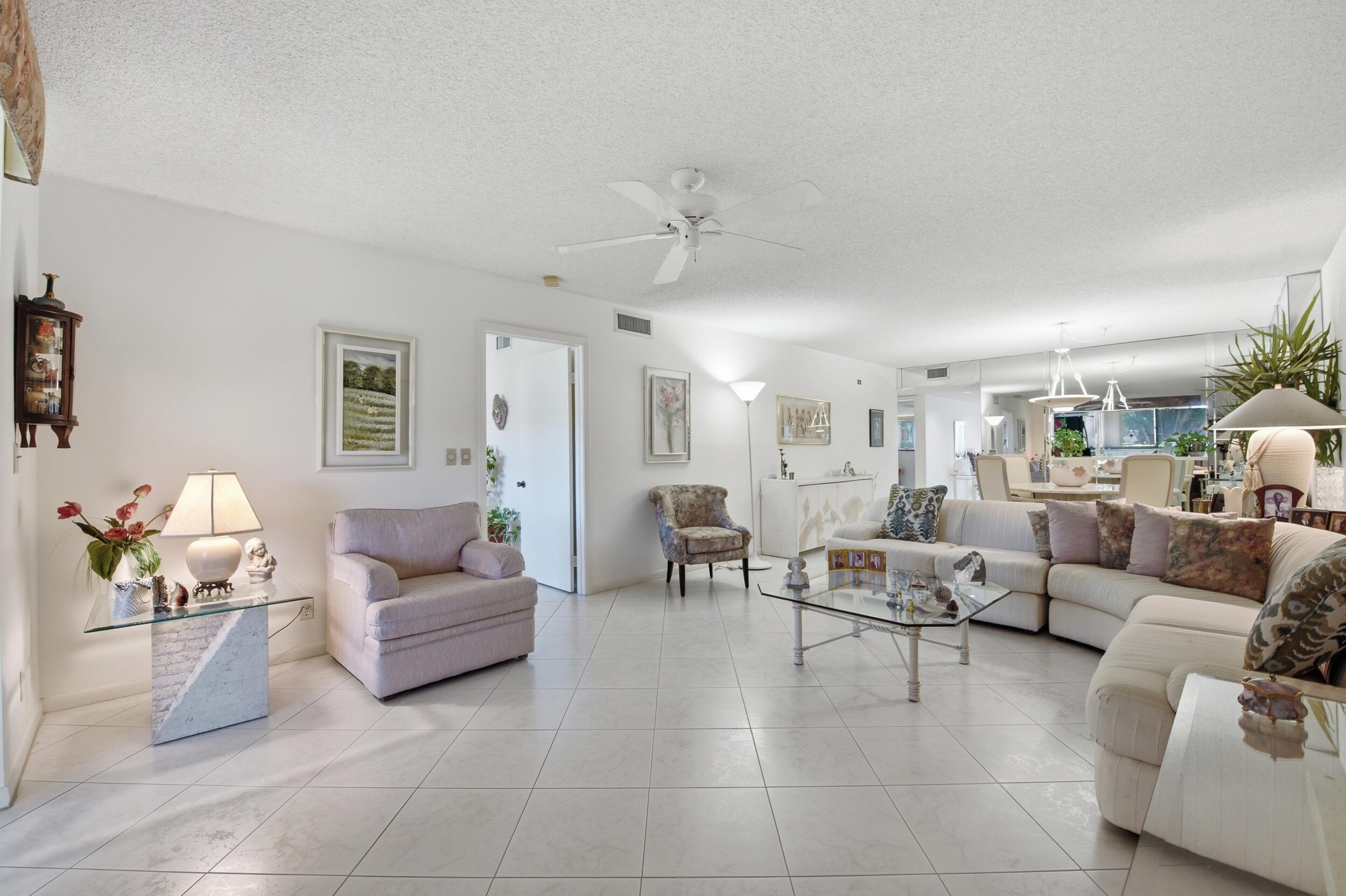 WATERSEDGE AT THE LAKES OF DELRAY CONDO C - Residential