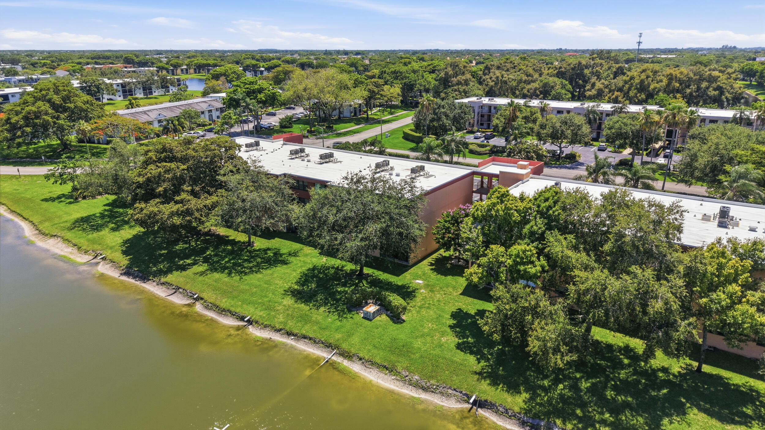 WATERSEDGE AT THE LAKES OF DELRAY CONDO C - Residential
