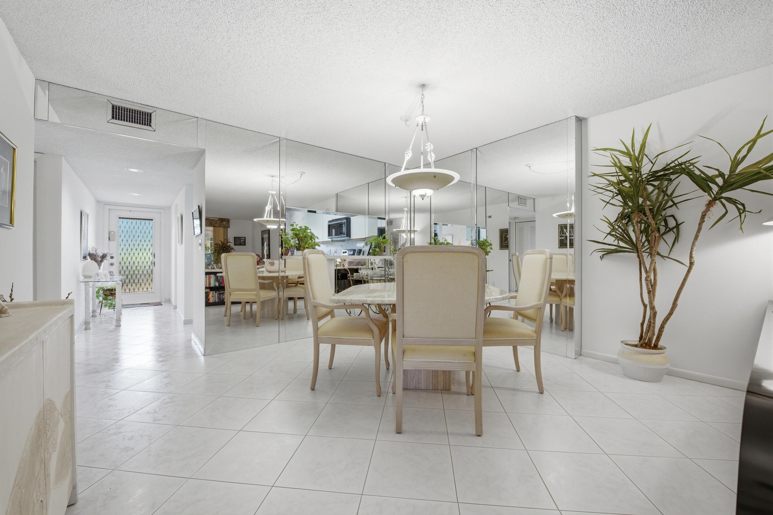 WATERSEDGE AT THE LAKES OF DELRAY CONDO C - Residential