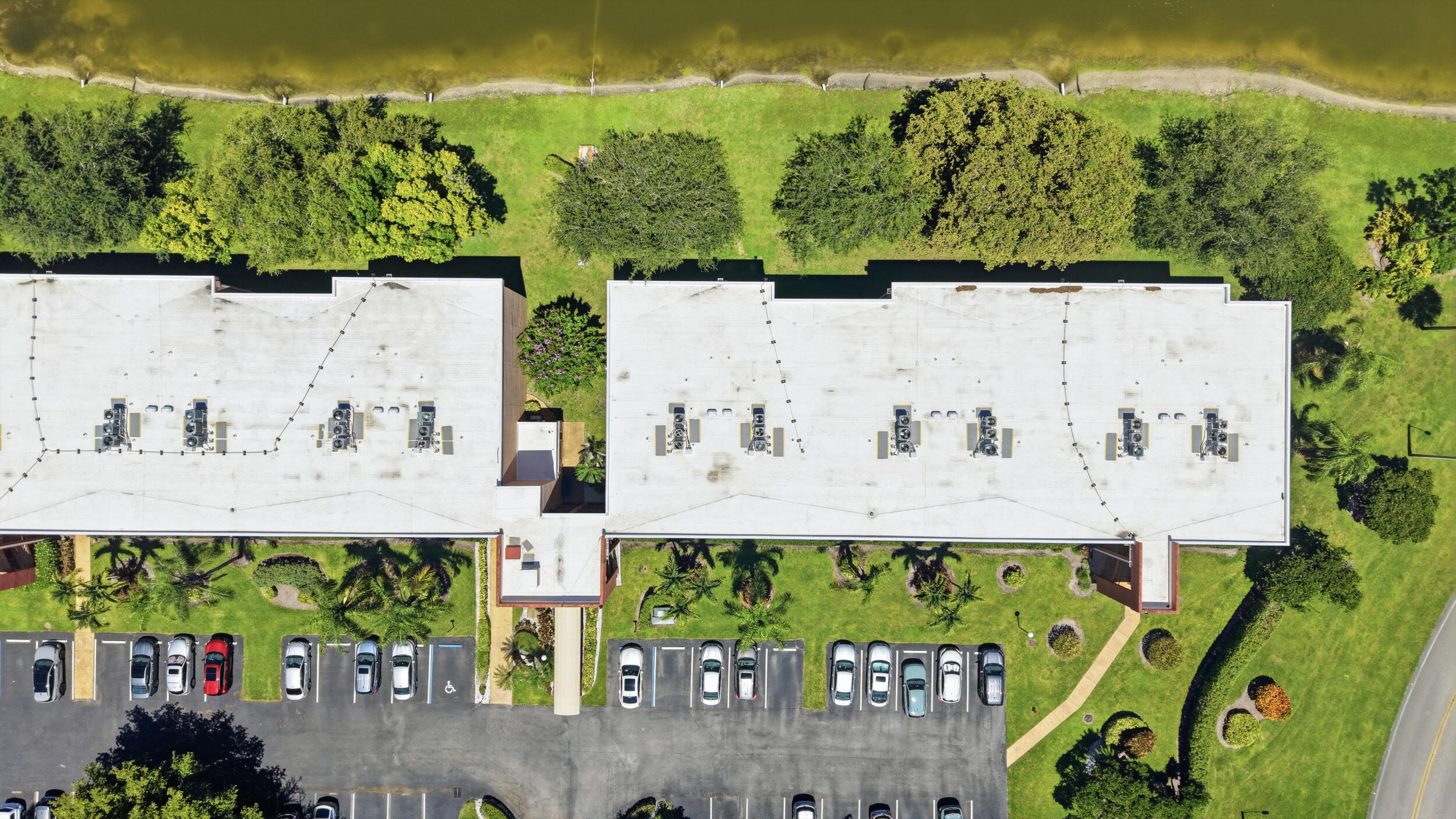WATERSEDGE AT THE LAKES OF DELRAY CONDO C - Residential