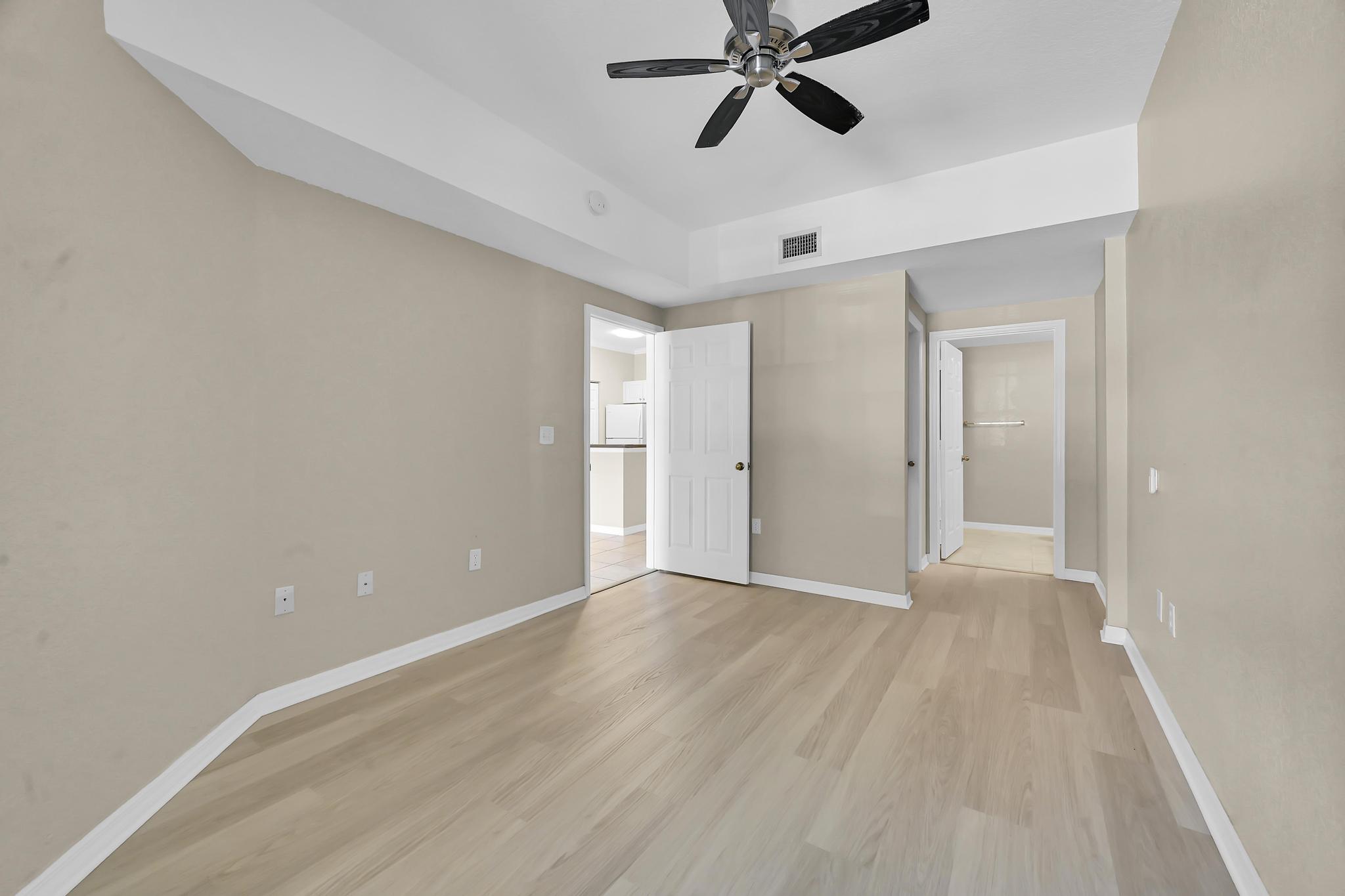 THE ESTATES AT STUART CONDO - Residential Lease