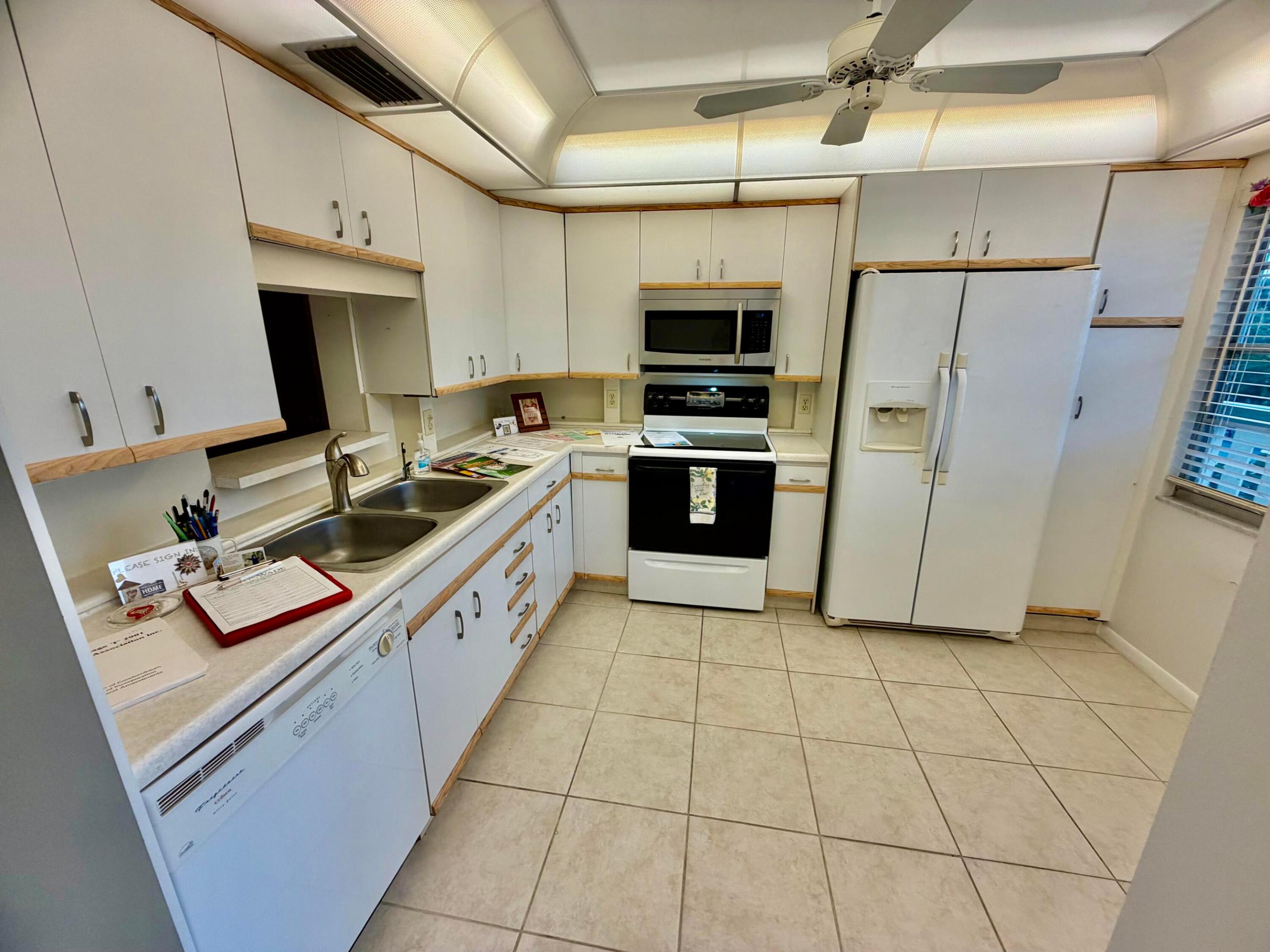 WYNMOOR COMMUNITY - Residential