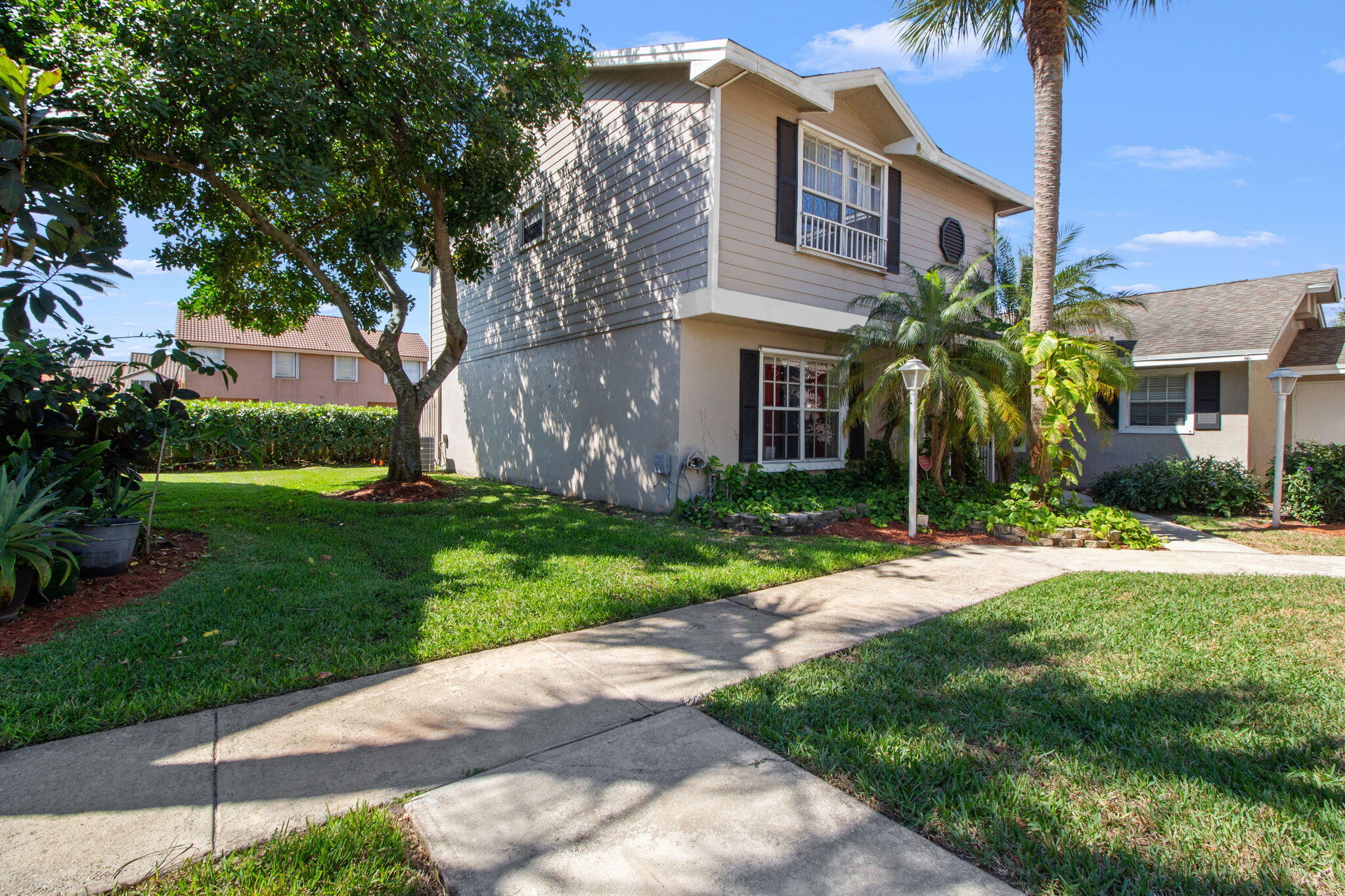 TWIN FOUNTAINS REPLAT - Residential