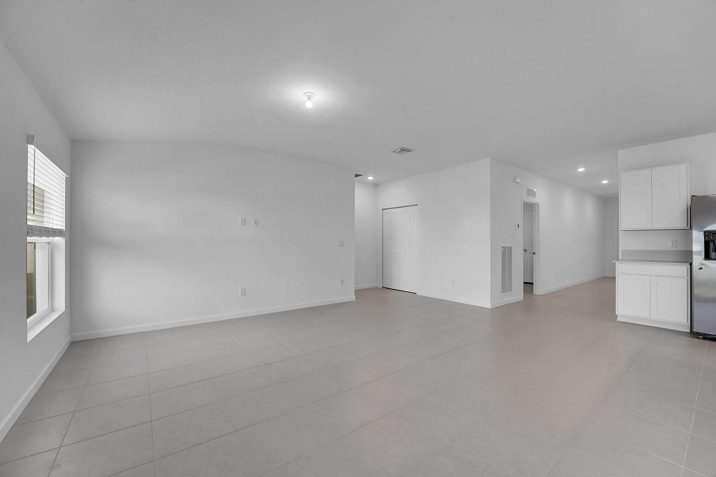 BRYSTOL AT WYDLER / LTC RANCH WEST PHASE 1 - Residential Lease