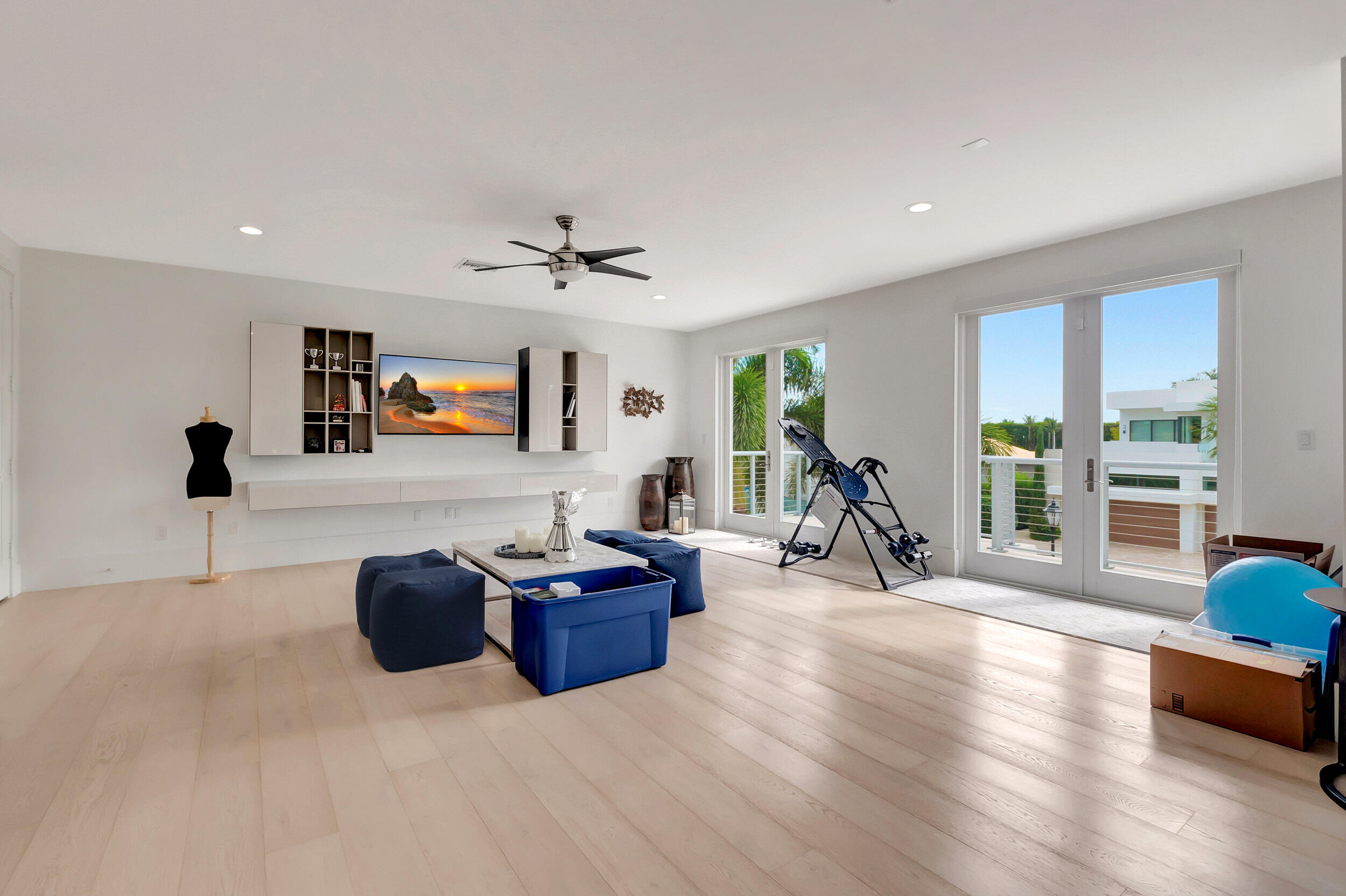 ST ANDREWS COUNTRY CLUB - Residential