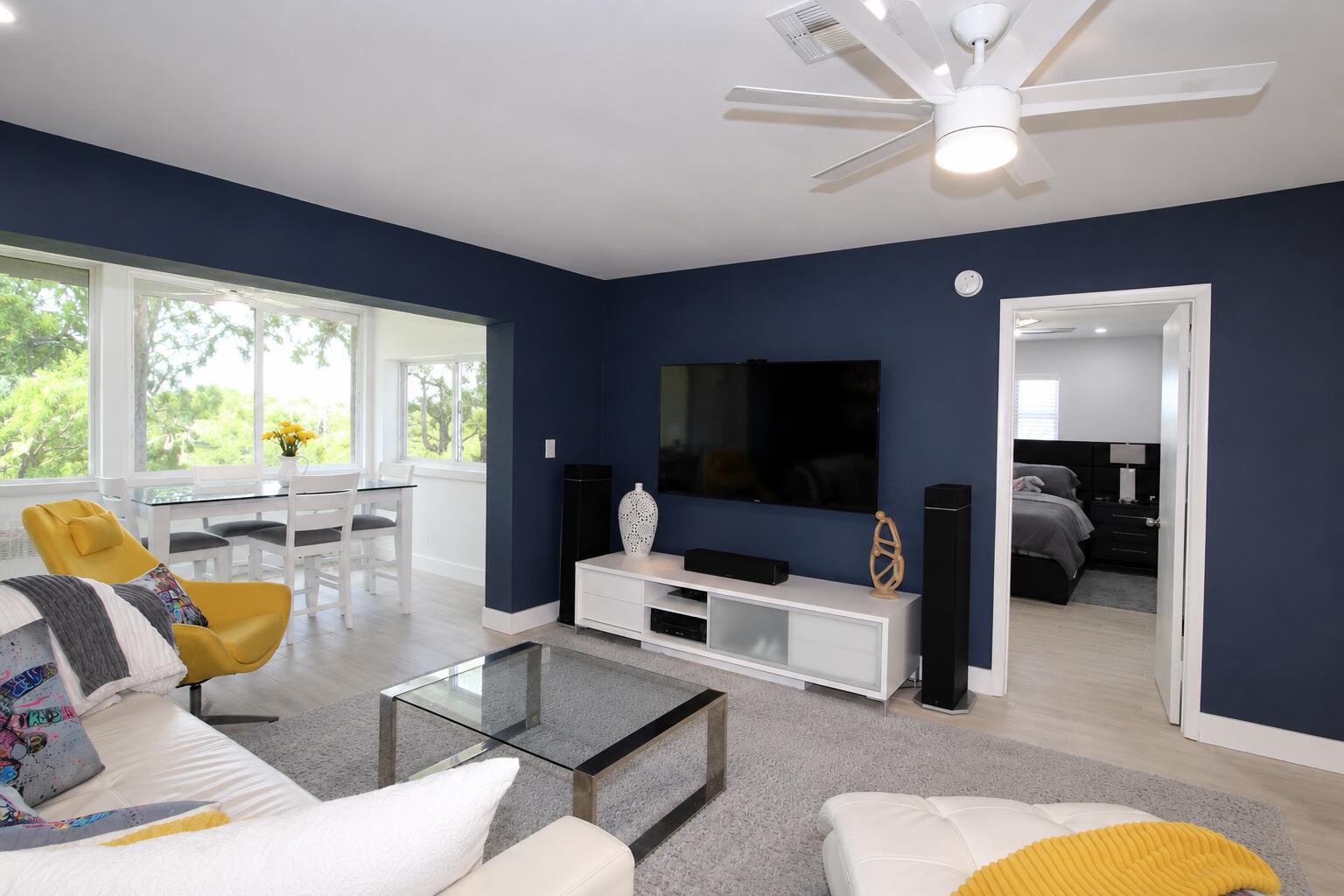 ORIOLE GOLF & TENNIS CLUB - Residential