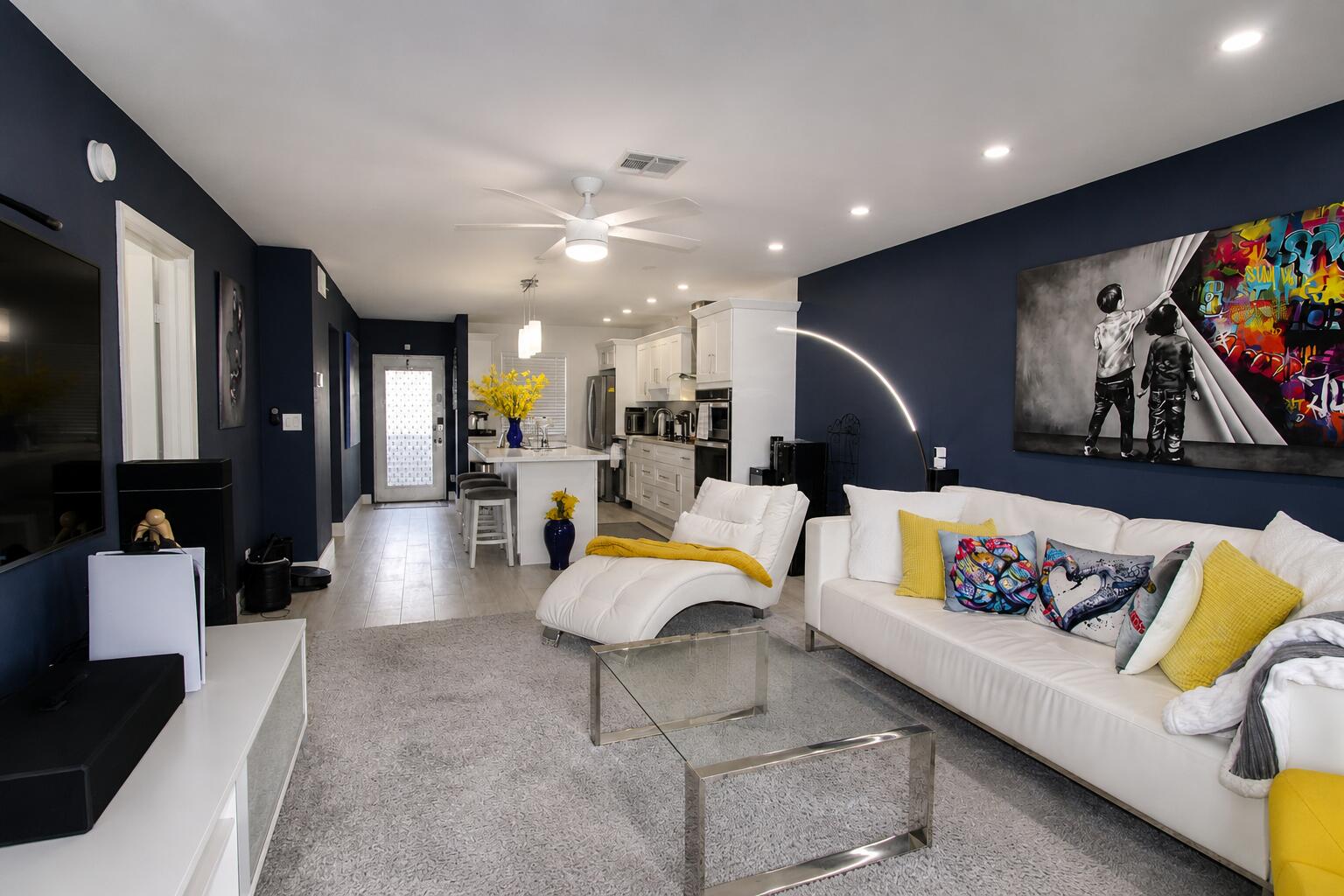 ORIOLE GOLF & TENNIS CLUB - Residential