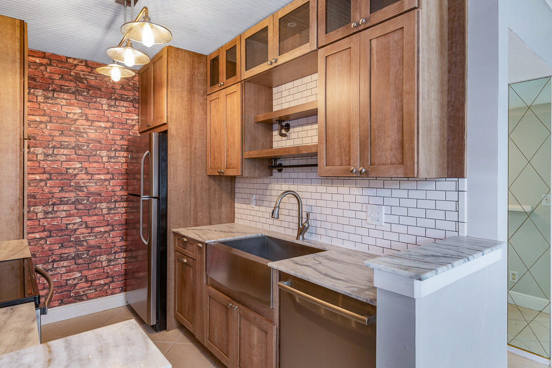 TROPIC HARBOR CONDO PART TWO - Residential