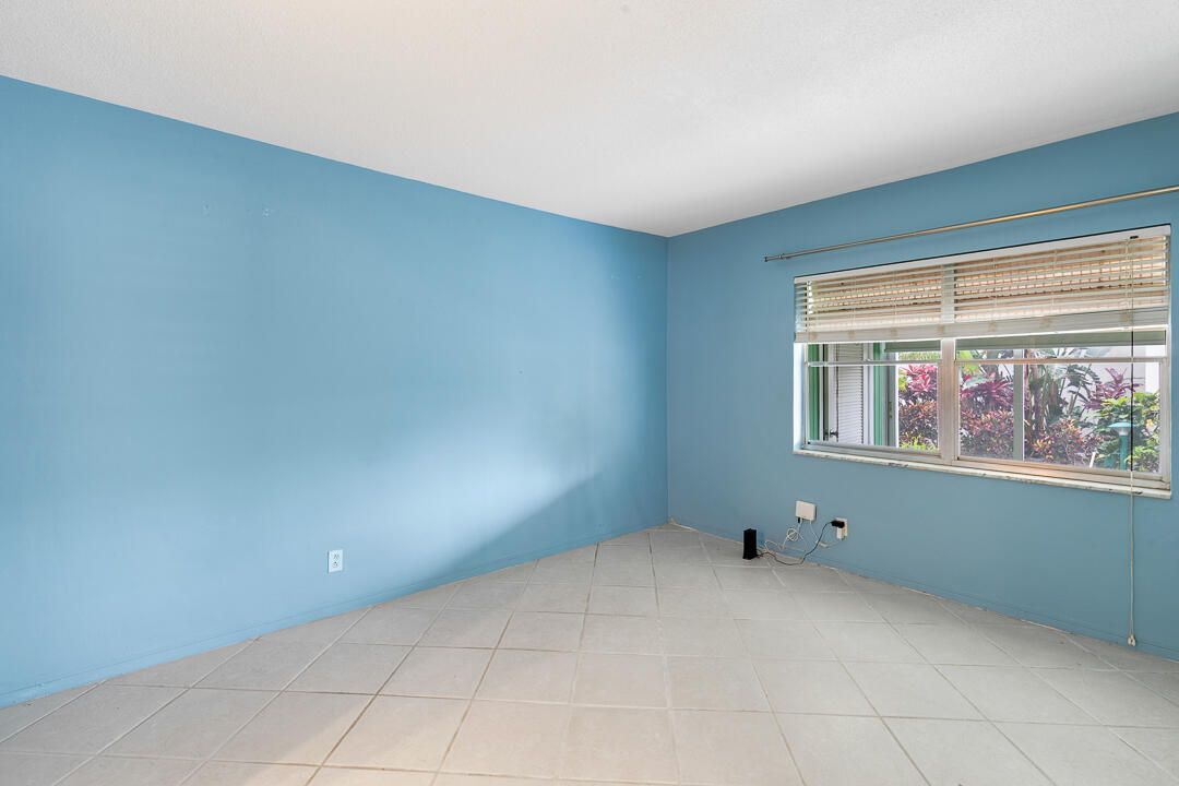 TROPIC HARBOR CONDO PART TWO - Residential