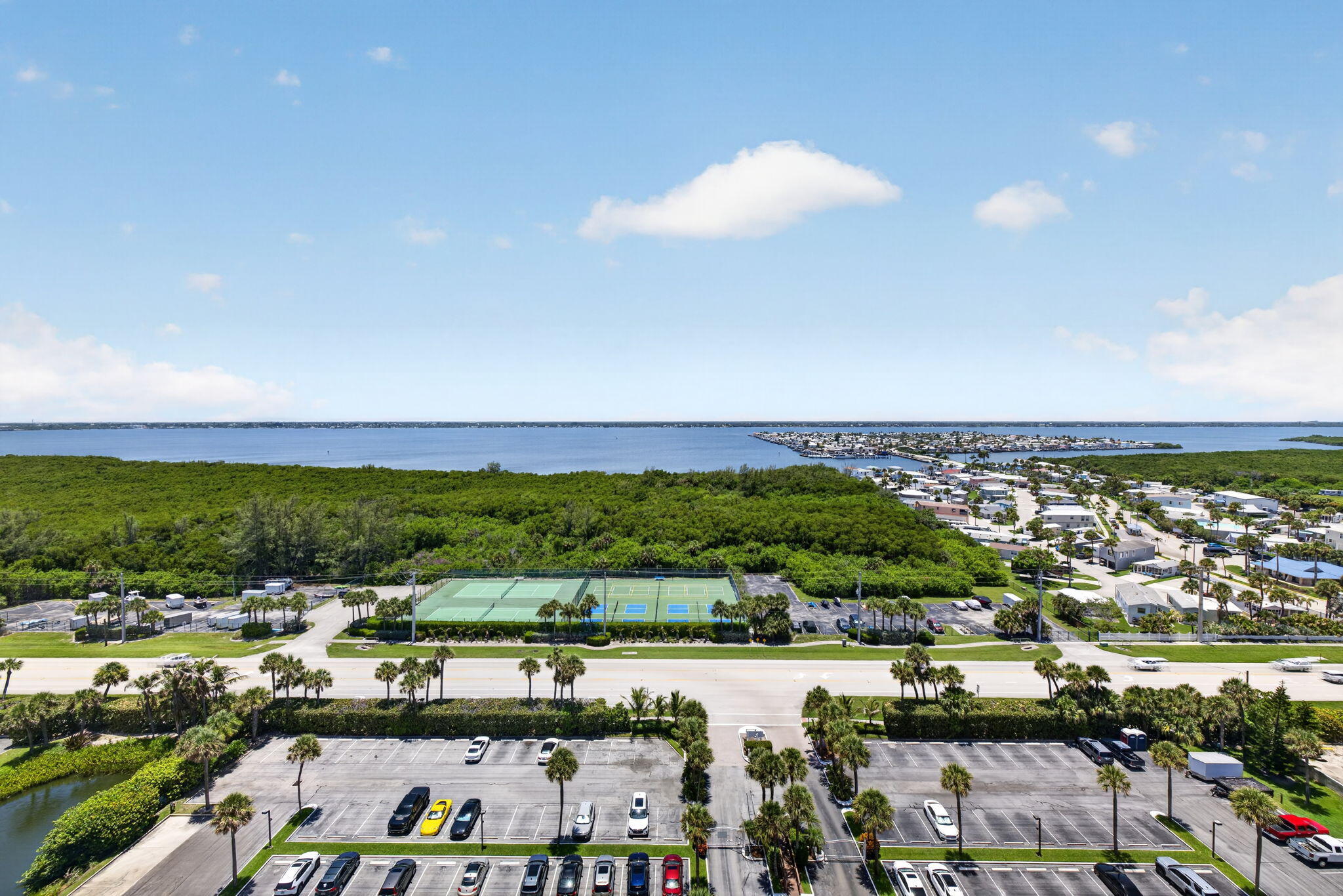 OCEANA OCEANFRONT CONDOMINIUM II - Residential