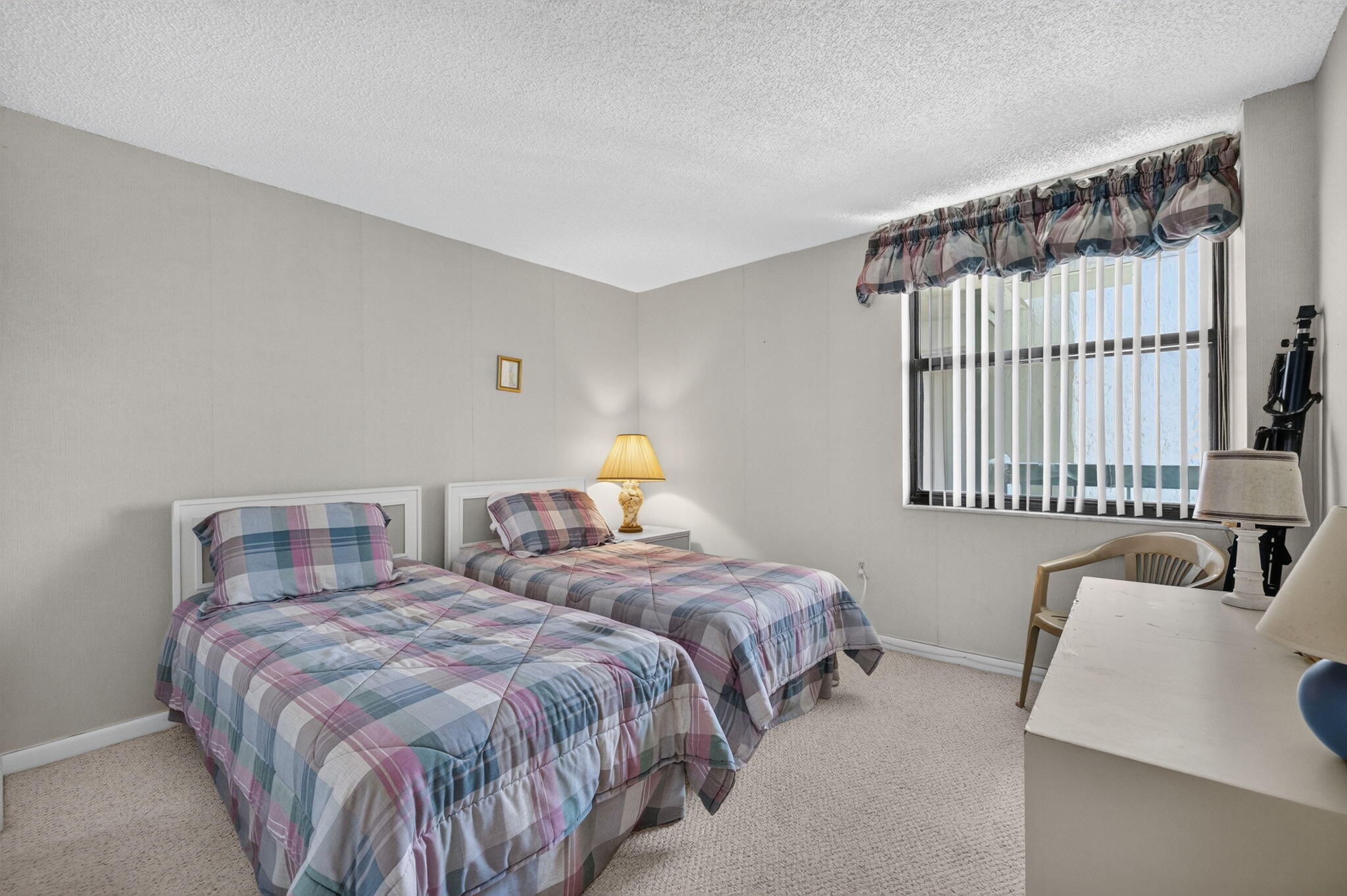 OCEANA OCEANFRONT CONDOMINIUM II - Residential
