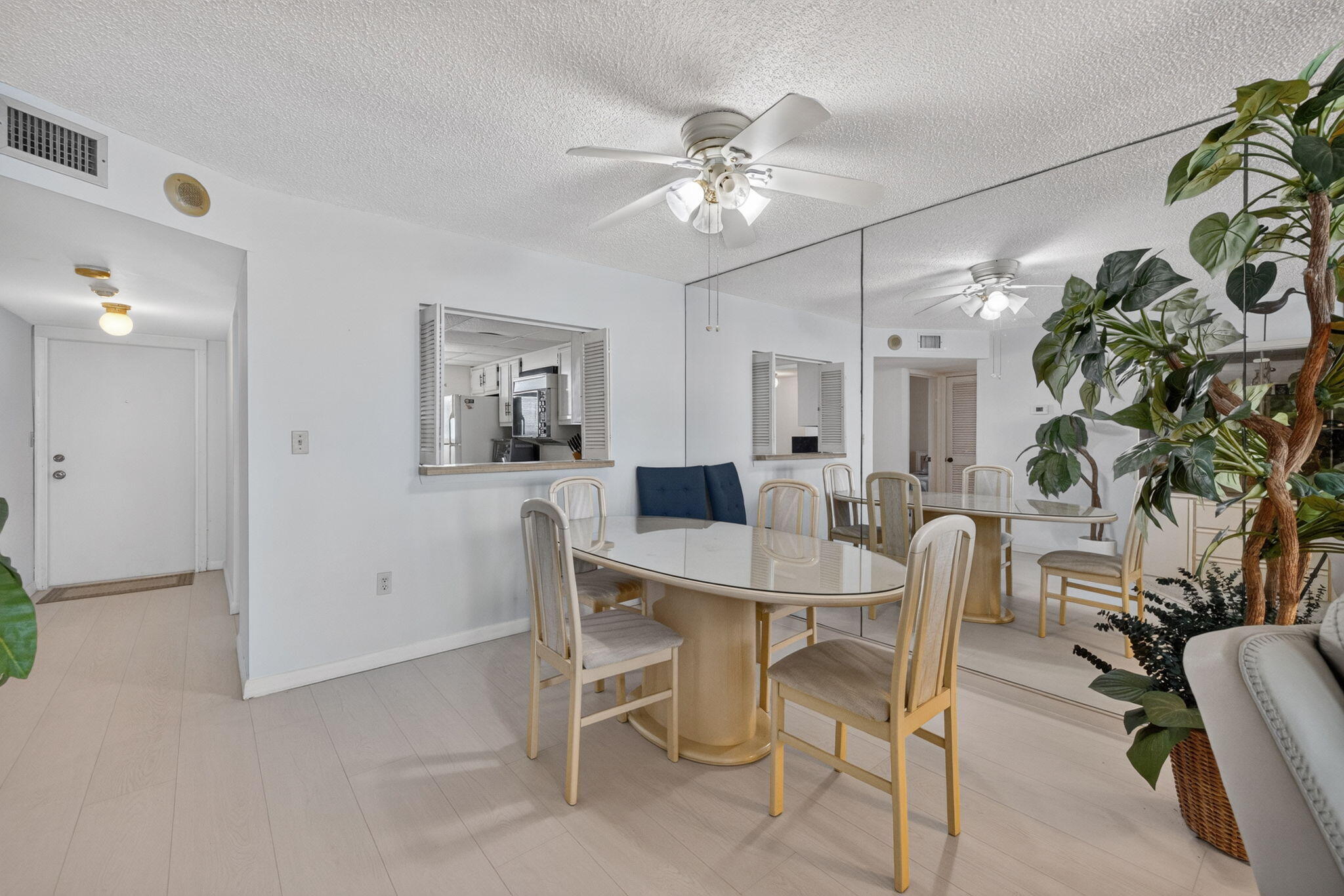 OCEANA OCEANFRONT CONDOMINIUM II - Residential