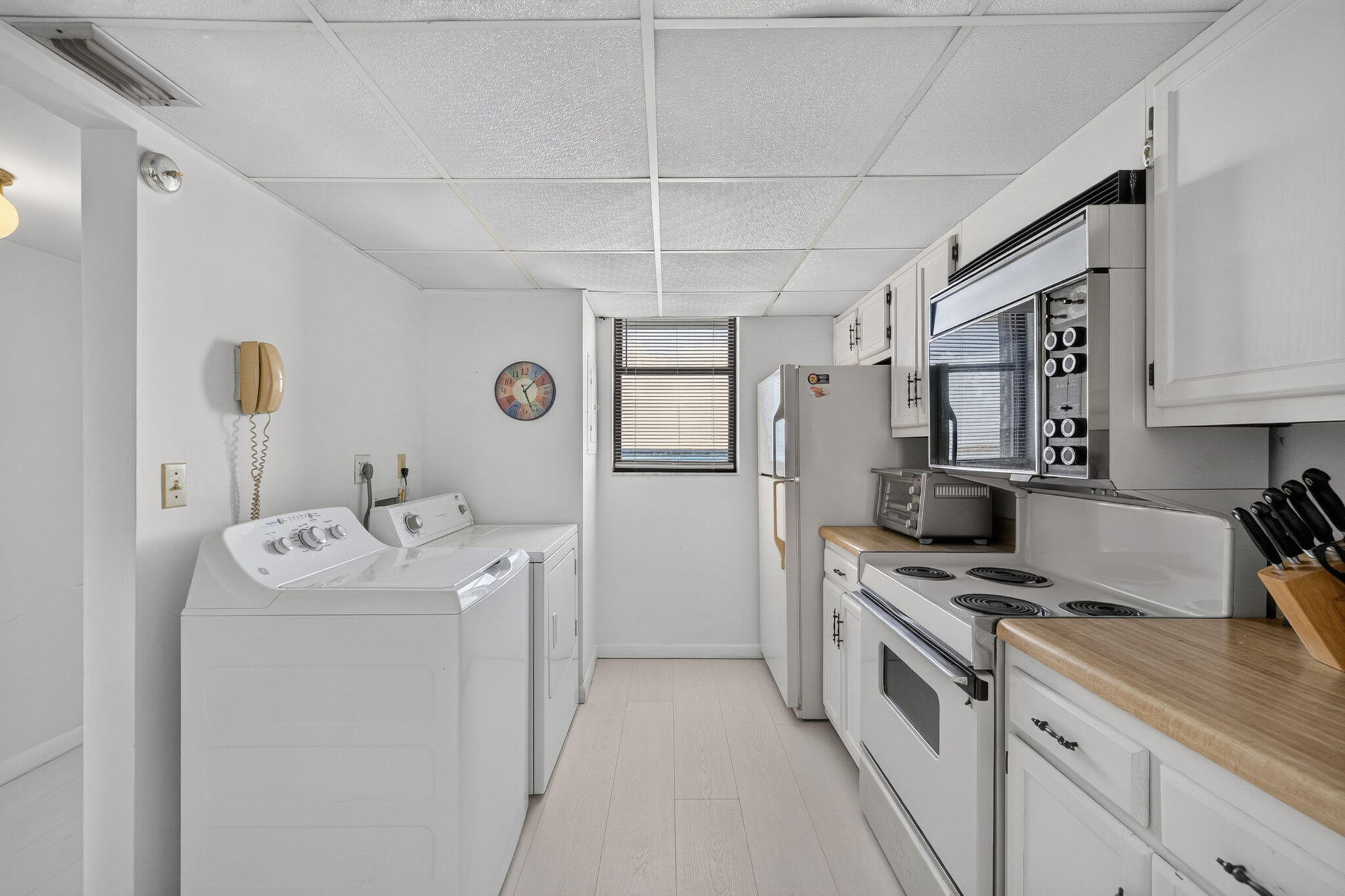 OCEANA OCEANFRONT CONDOMINIUM II - Residential