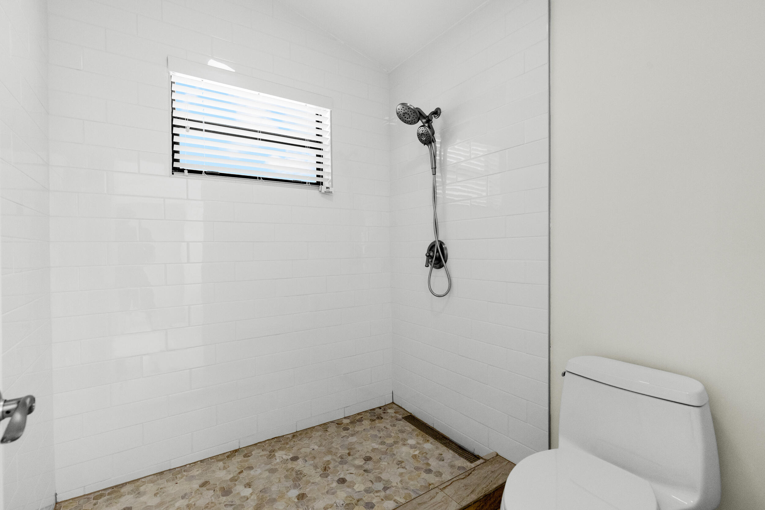 WIMBLEDON VILLAS OF VIA VERDE - Residential