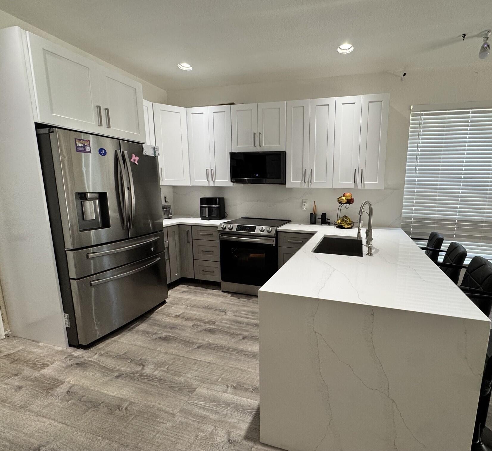 NAUTICA ISLES 4 - Residential