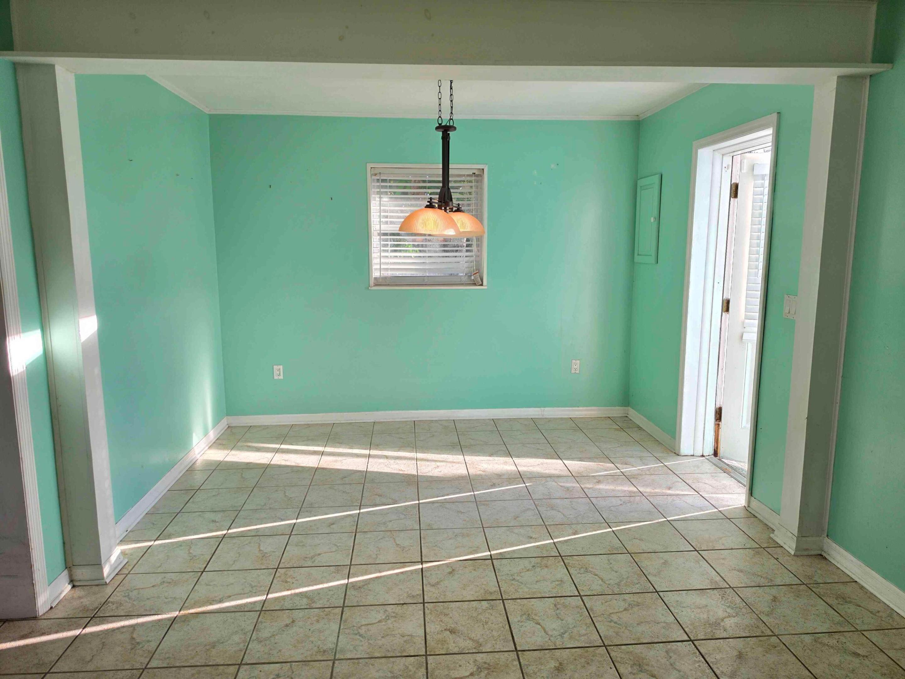 VERO BEACH HIGHLANDS UNIT 1 - Residential
