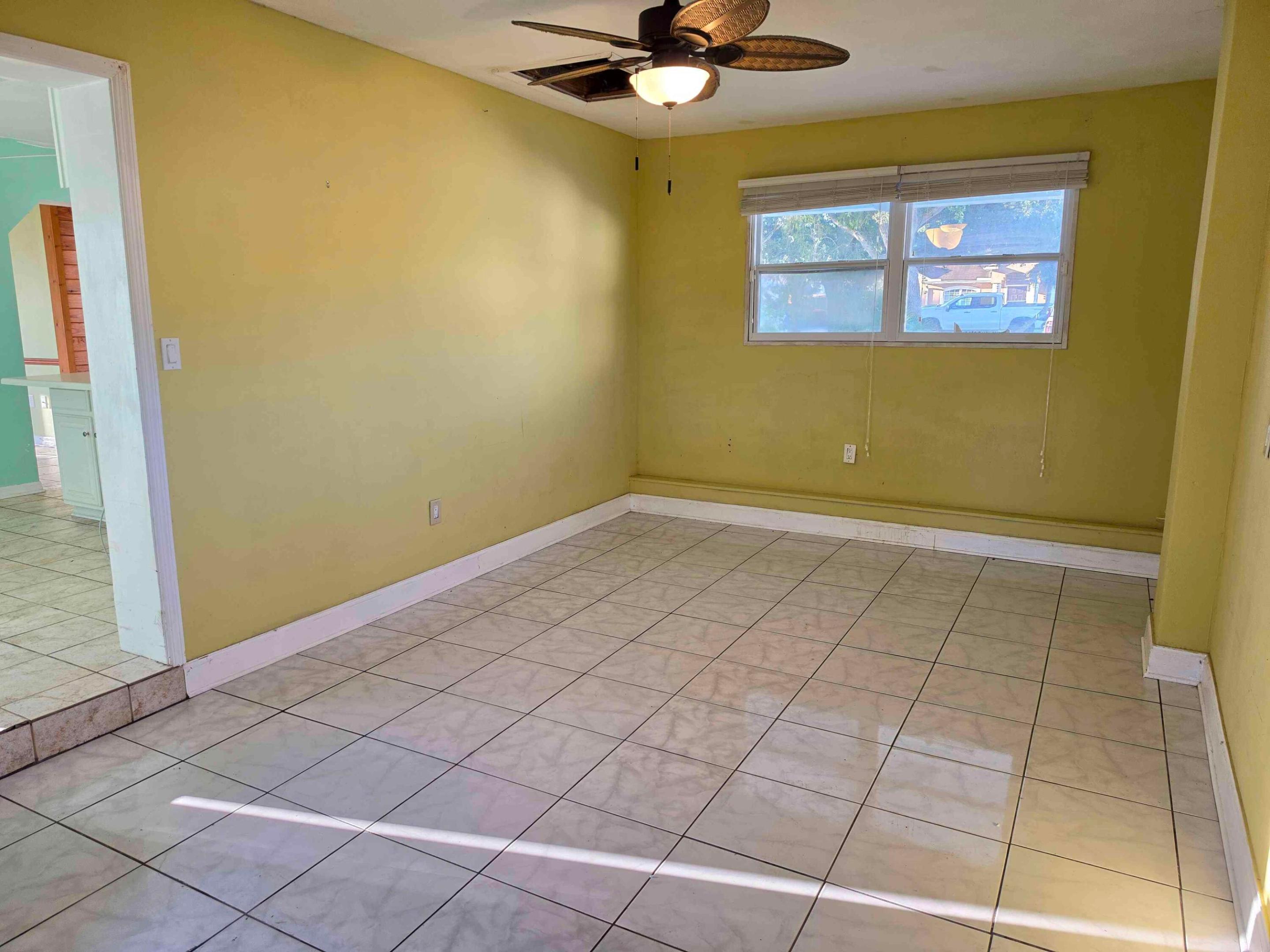 VERO BEACH HIGHLANDS UNIT 1 - Residential