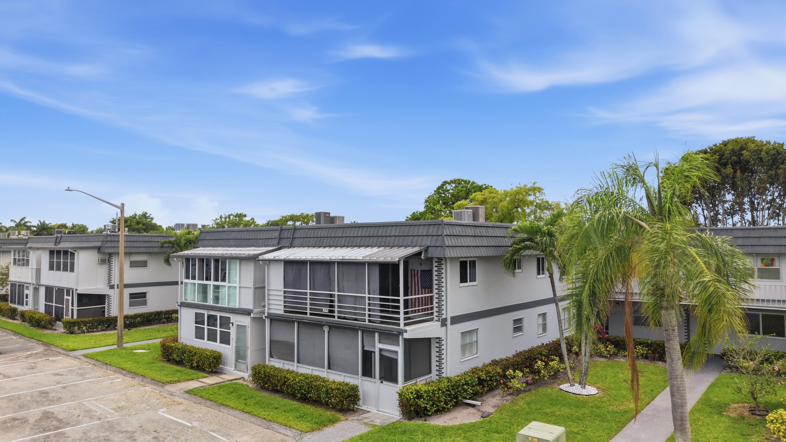 Kings Point Saxony - Residential Lease